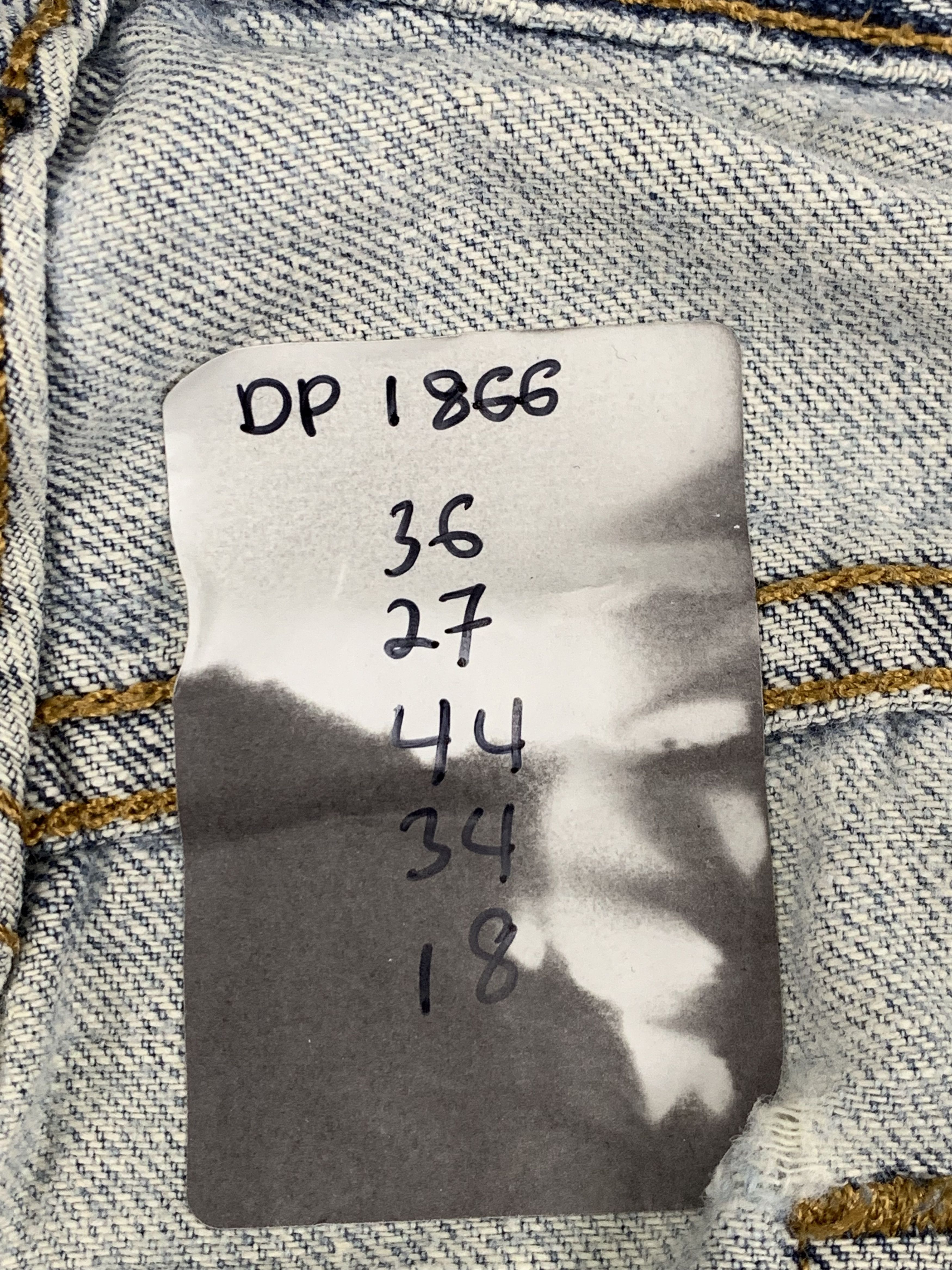 Levi's Vintage Levis 559 Light Wash Jeans DP1866 Size US 36 / EU 52 - 15 Thumbnail