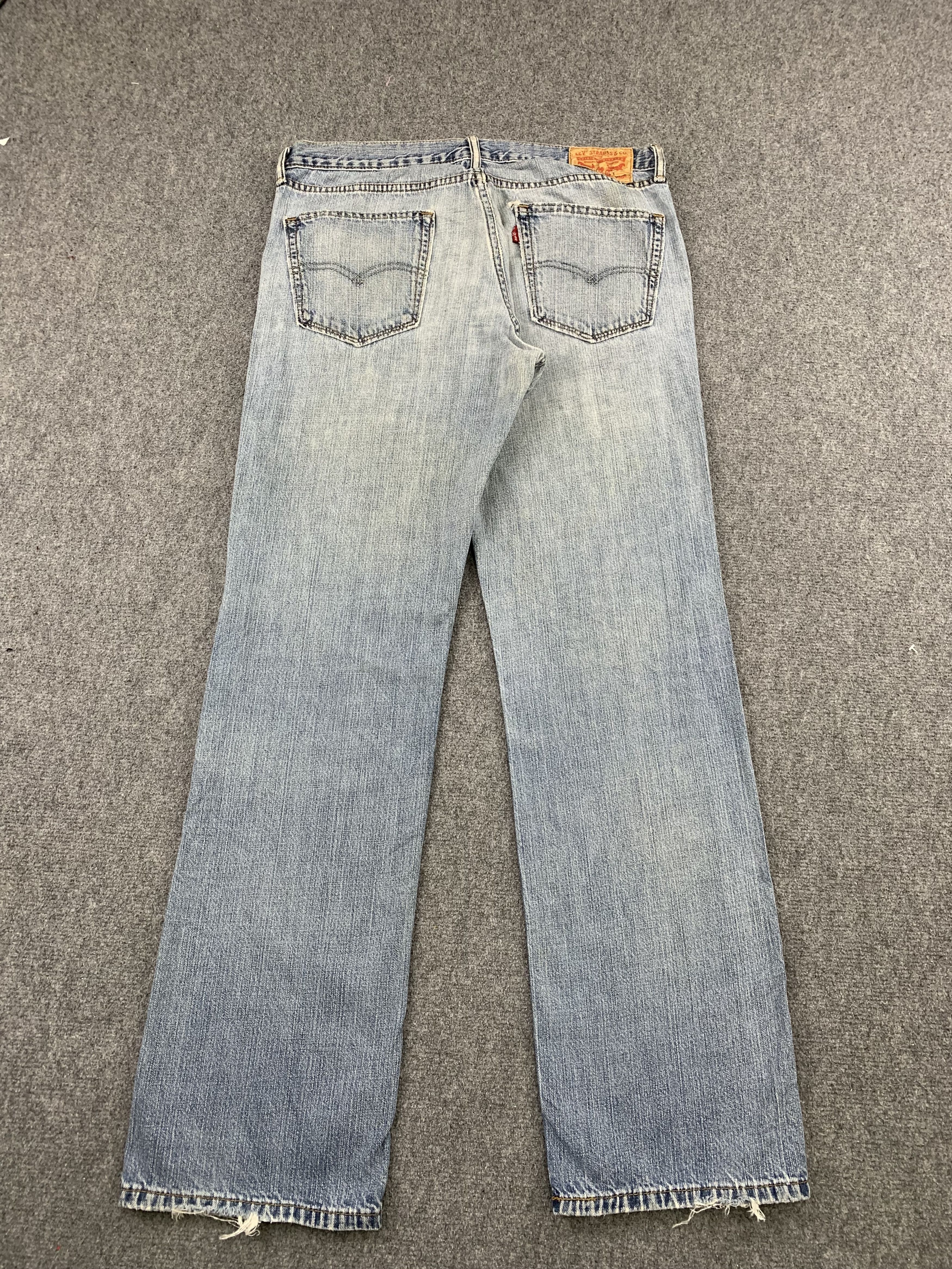 Levi's Vintage Levis 559 Light Wash Jeans DP1866 Size US 36 / EU 52 - 3 Thumbnail
