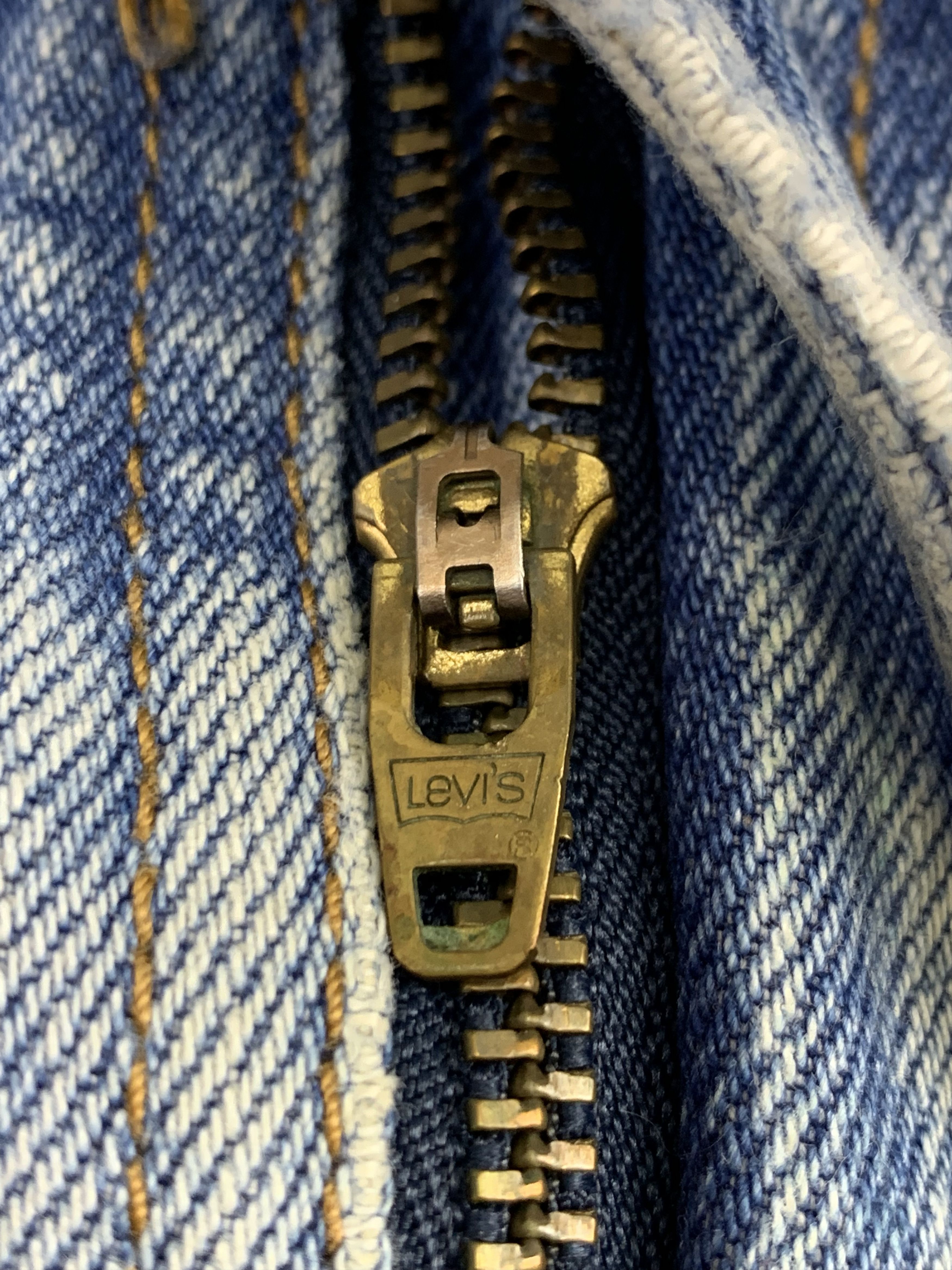 Levi's Vintage Levis 505 Light Wash Jeans DP1867 Size US 38 / EU 54 - 10 Thumbnail
