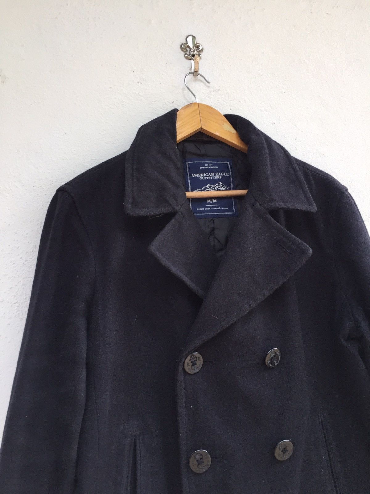 American Eagle Outfitters AMERICAN EAGLE OUTFITTERS HEAVY JACKET Size US M / EU 48-50 / 2 - 5 Thumbnail