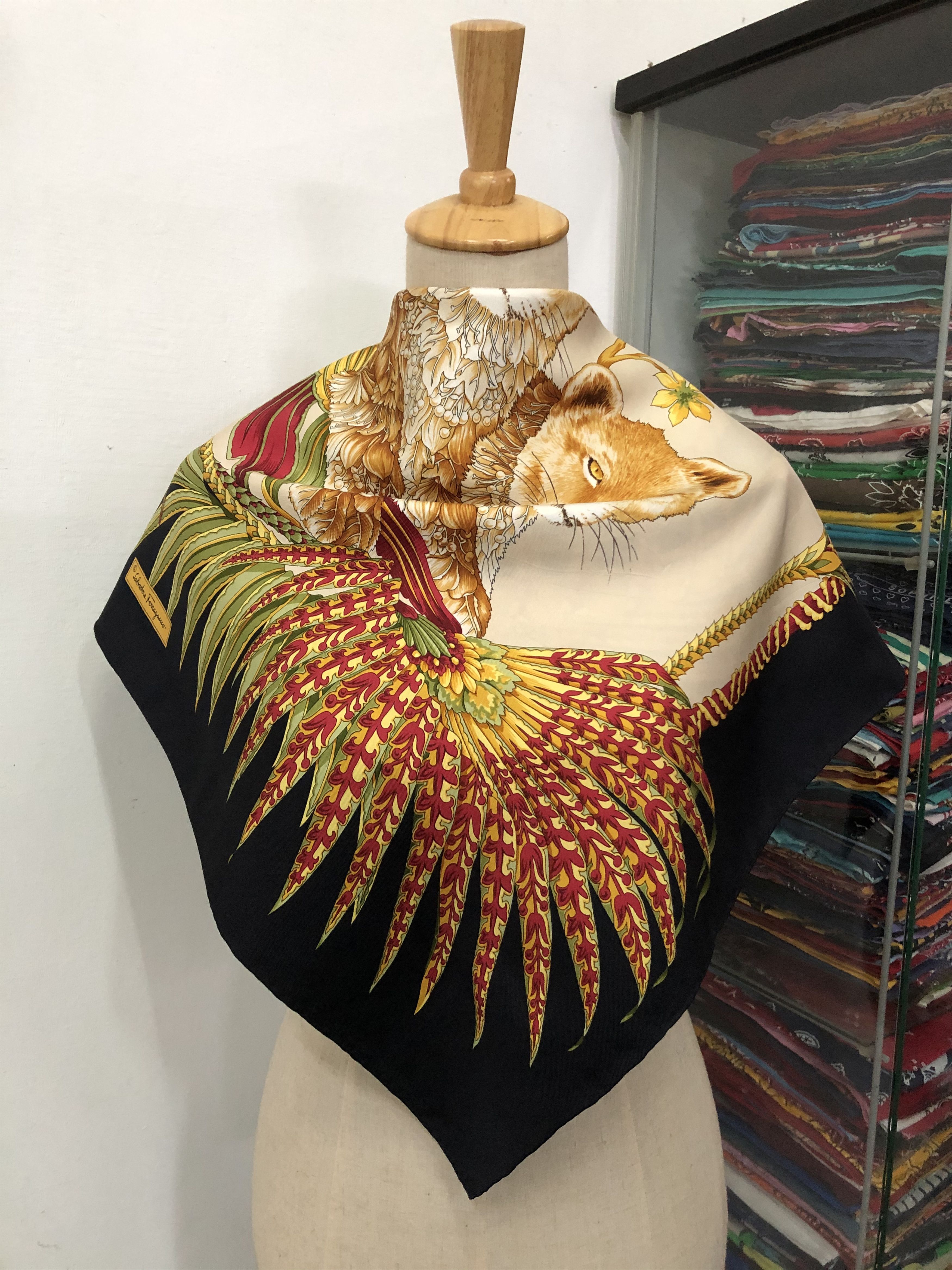 Salvatore Ferragamo × Vintage Vintage Salvatore Ferragamo Silk Scarf