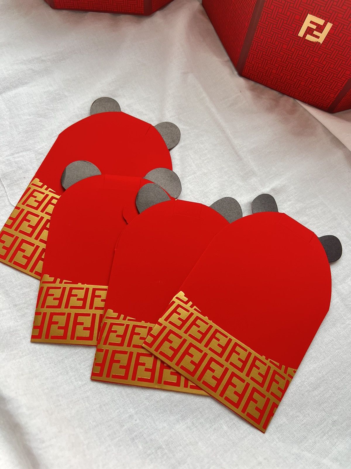 Fendi Fendi Panda VIP Red Packets boxset lavender Sachet Size ONE SIZE - 7 Thumbnail