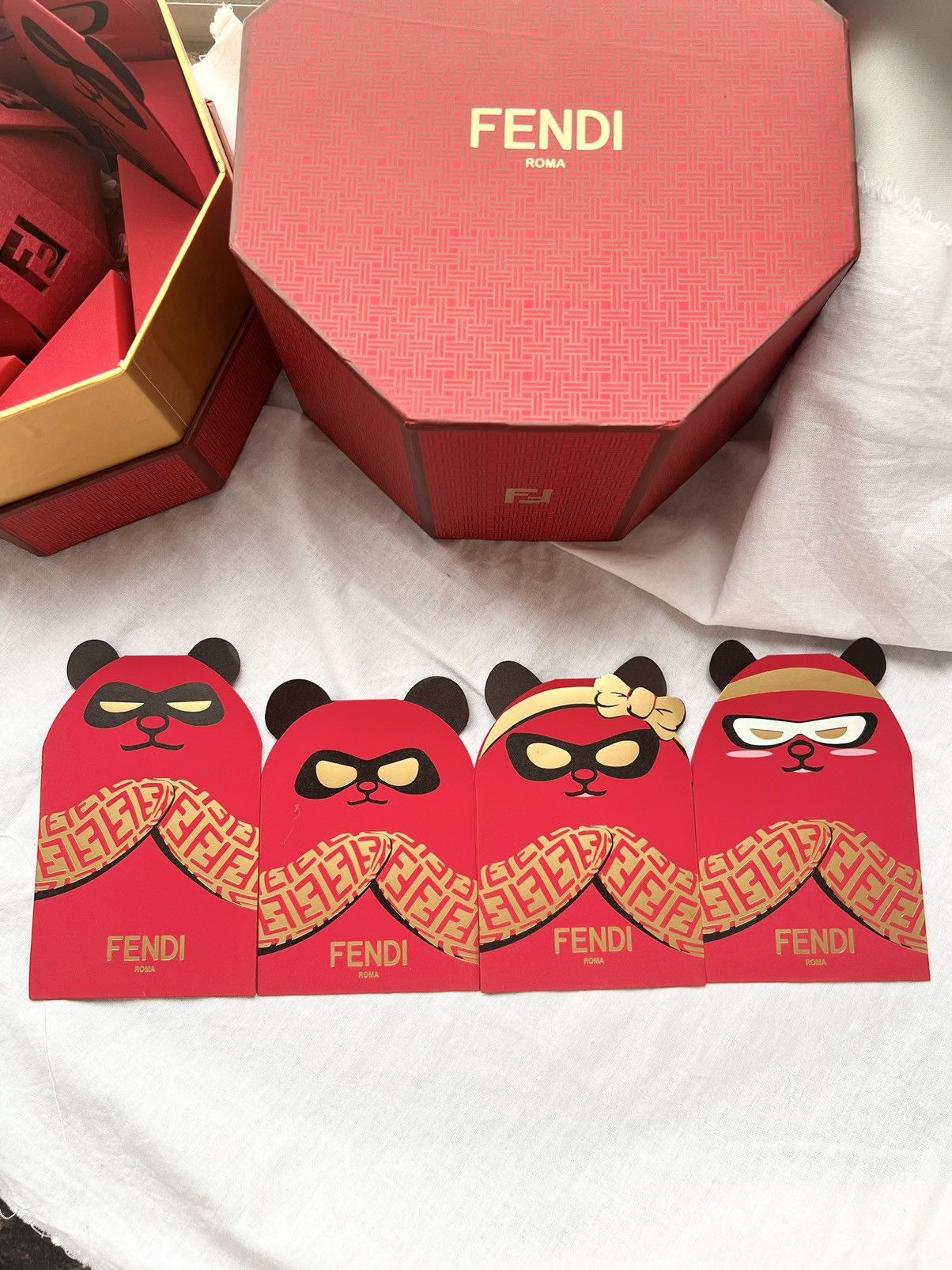 Fendi Fendi Panda VIP Red Packets boxset lavender Sachet Size ONE SIZE - 2 Thumbnail