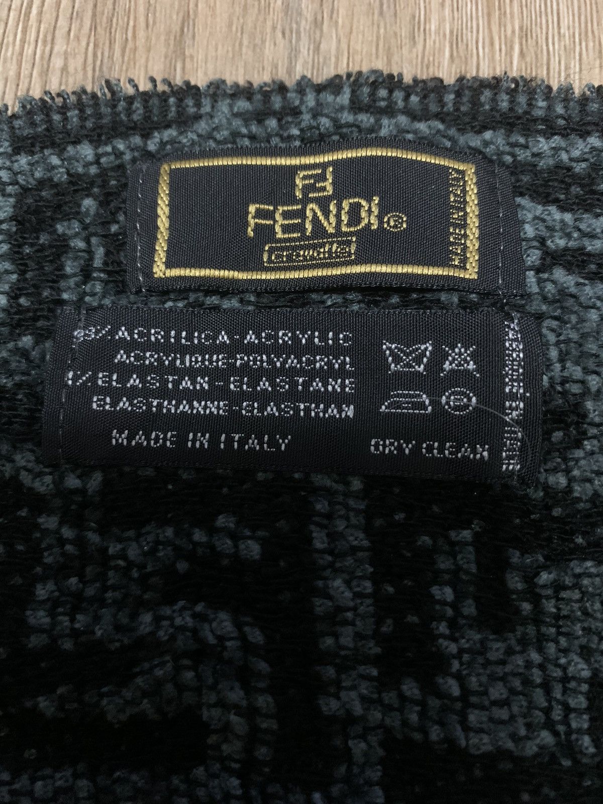Fendi Fendi Scarf Monogram Zucca muffler / scarf / Vintage Size ONE SIZE - 4 Thumbnail