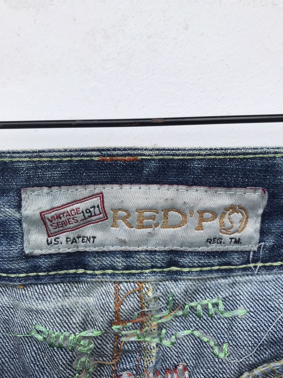 If Six Was Nine Red Pepper Embroidered Distressed Jeans - Unique Patch Style Size 30" / US 8 / IT 44 - 3 Thumbnail