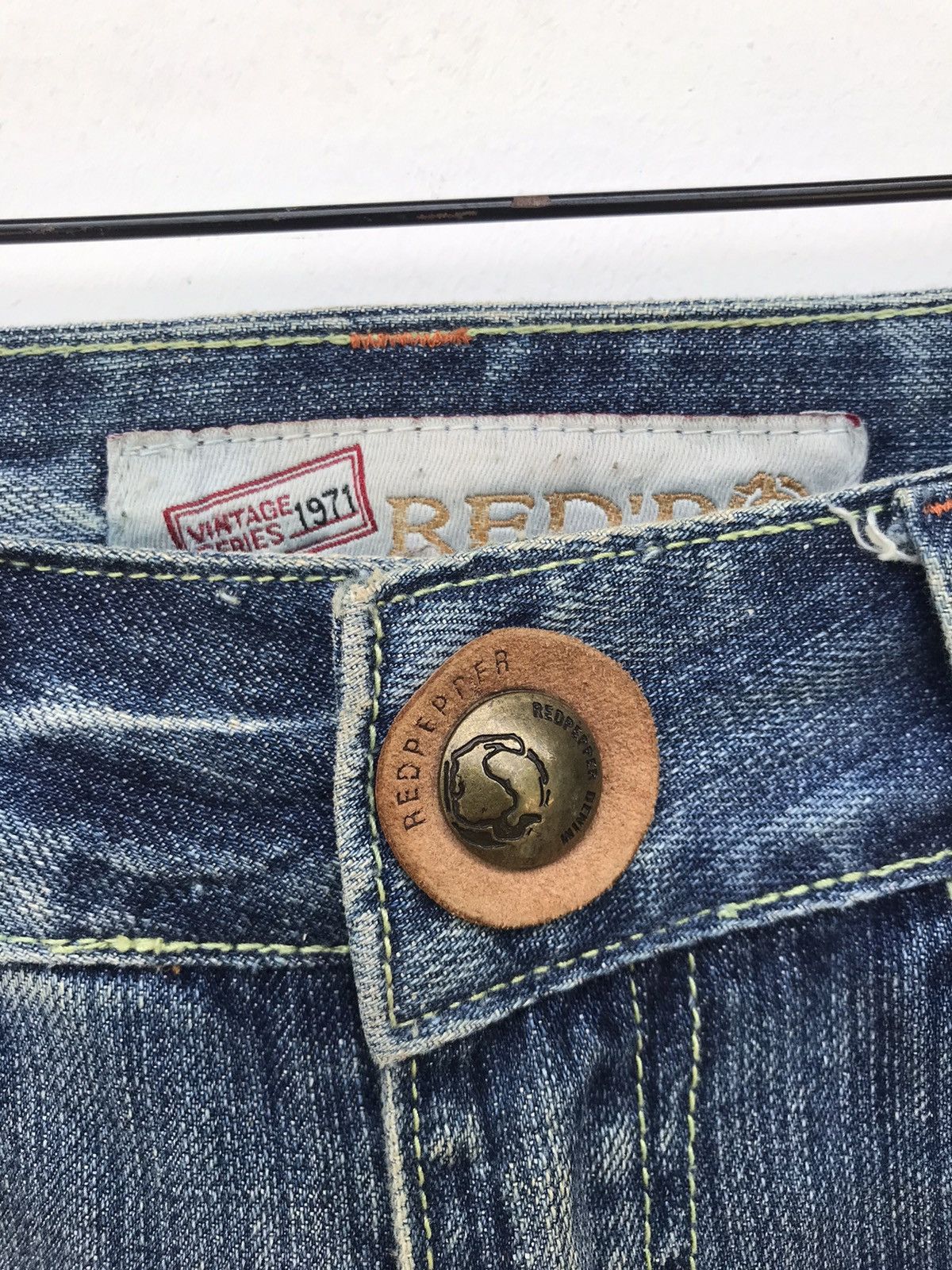If Six Was Nine Red Pepper Embroidered Distressed Jeans - Unique Patch Style Size 30" / US 8 / IT 44 - 5 Thumbnail