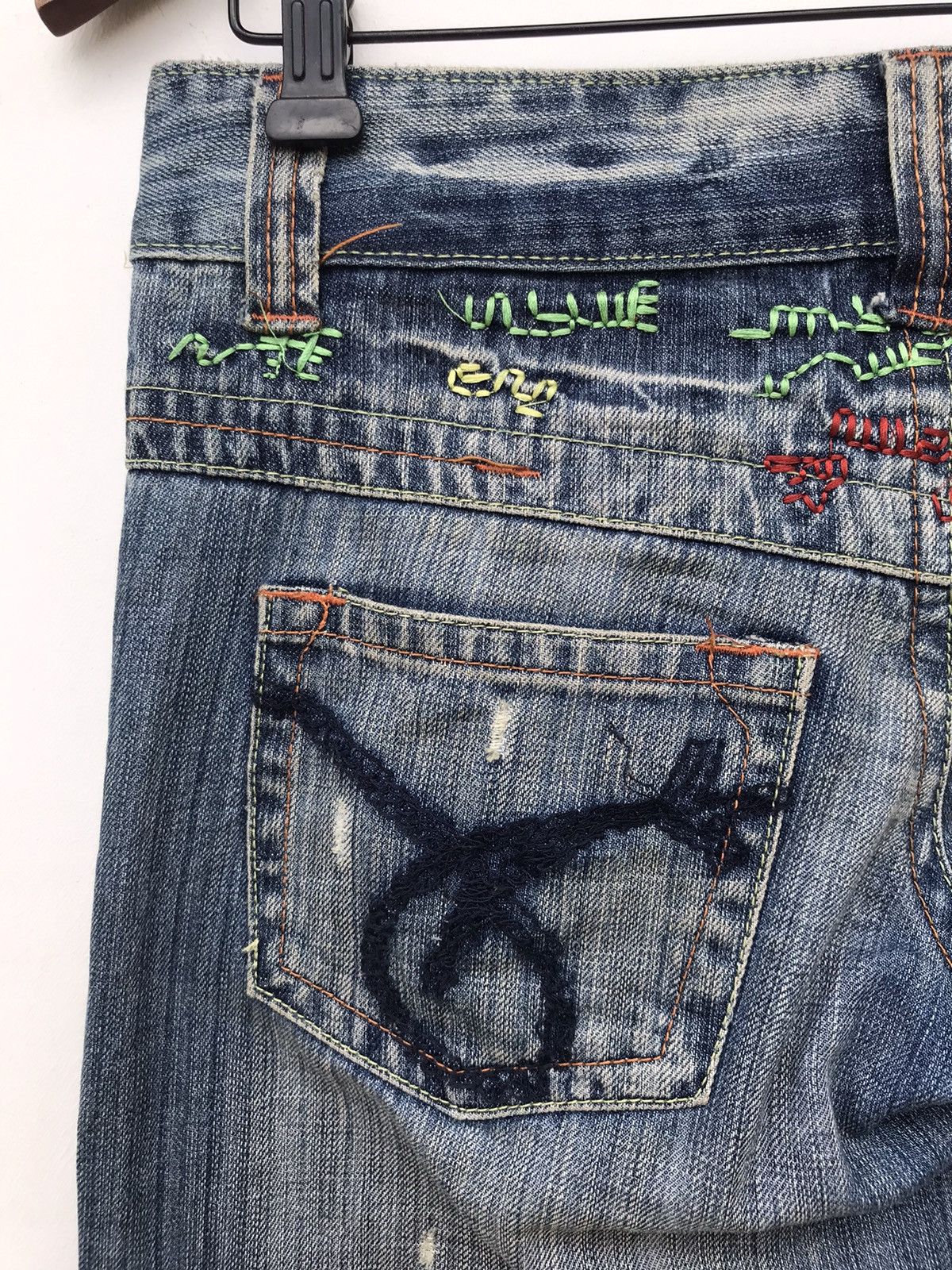 If Six Was Nine Red Pepper Embroidered Distressed Jeans - Unique Patch Style Size 30" / US 8 / IT 44 - 10 Thumbnail