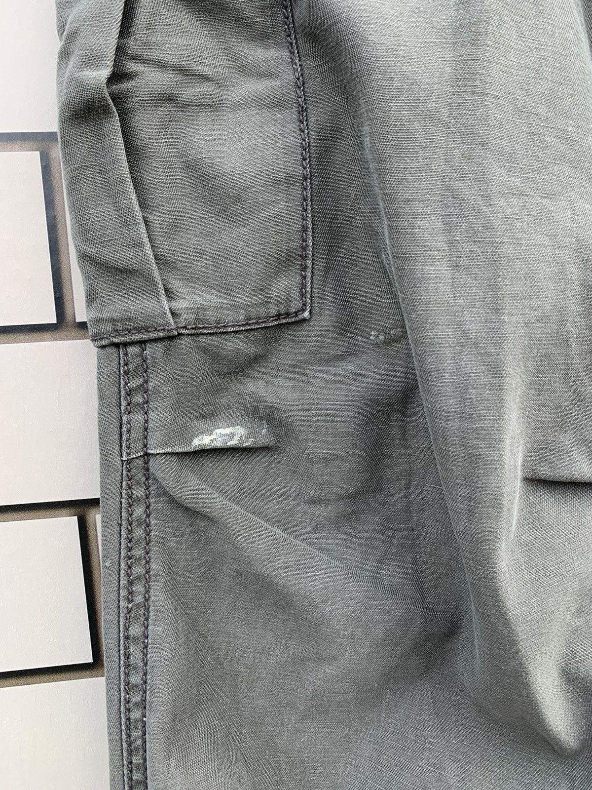 Oshkosh × Vintage Vintage Oshkosh Cargo Pants Army Design Size US 33 - 7 Thumbnail