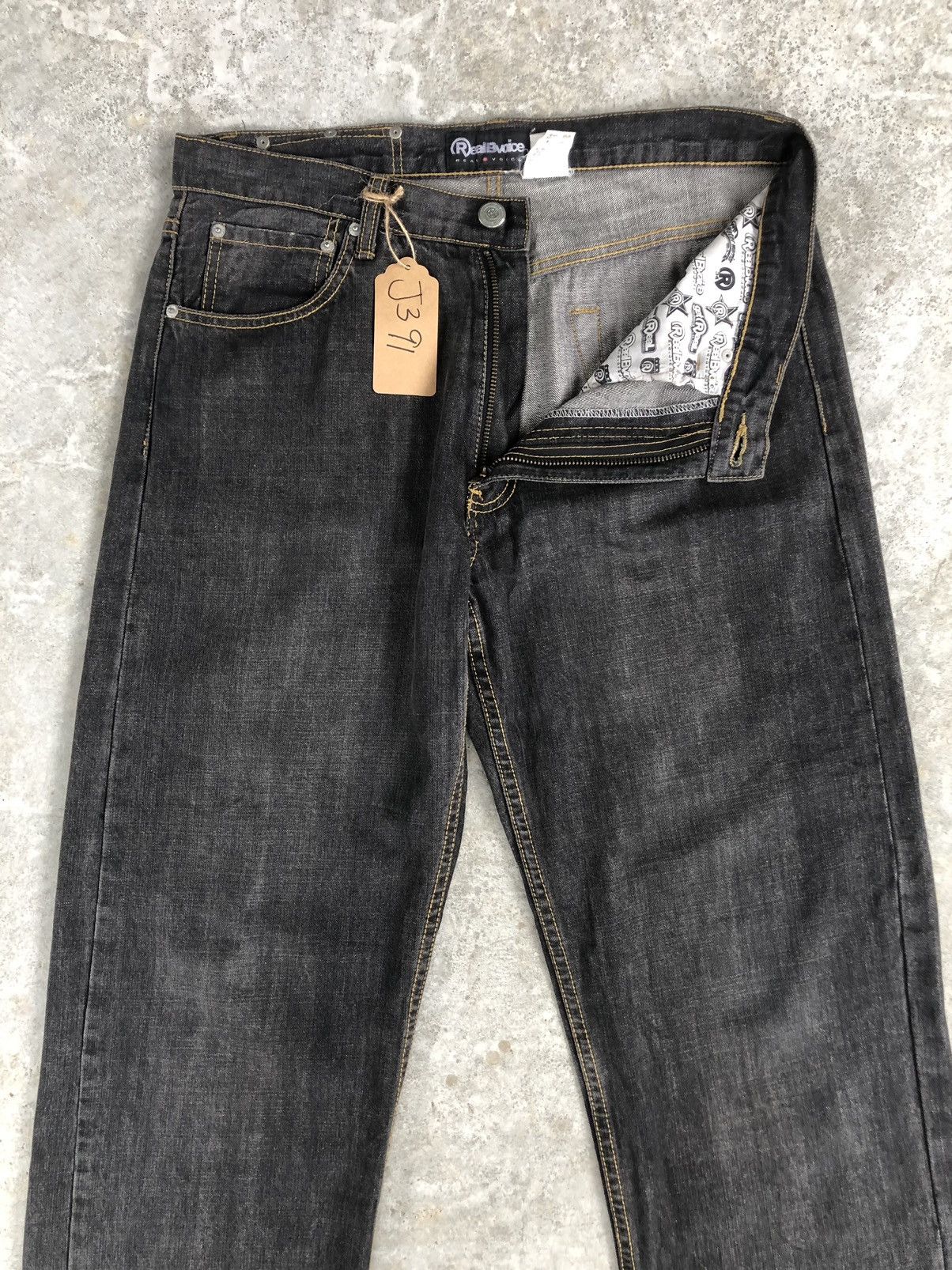 Japanese Brand Japanese Painted Jeans Big Logo Jeans Distressed Jean Size US 34 / EU 50 - 3 Thumbnail