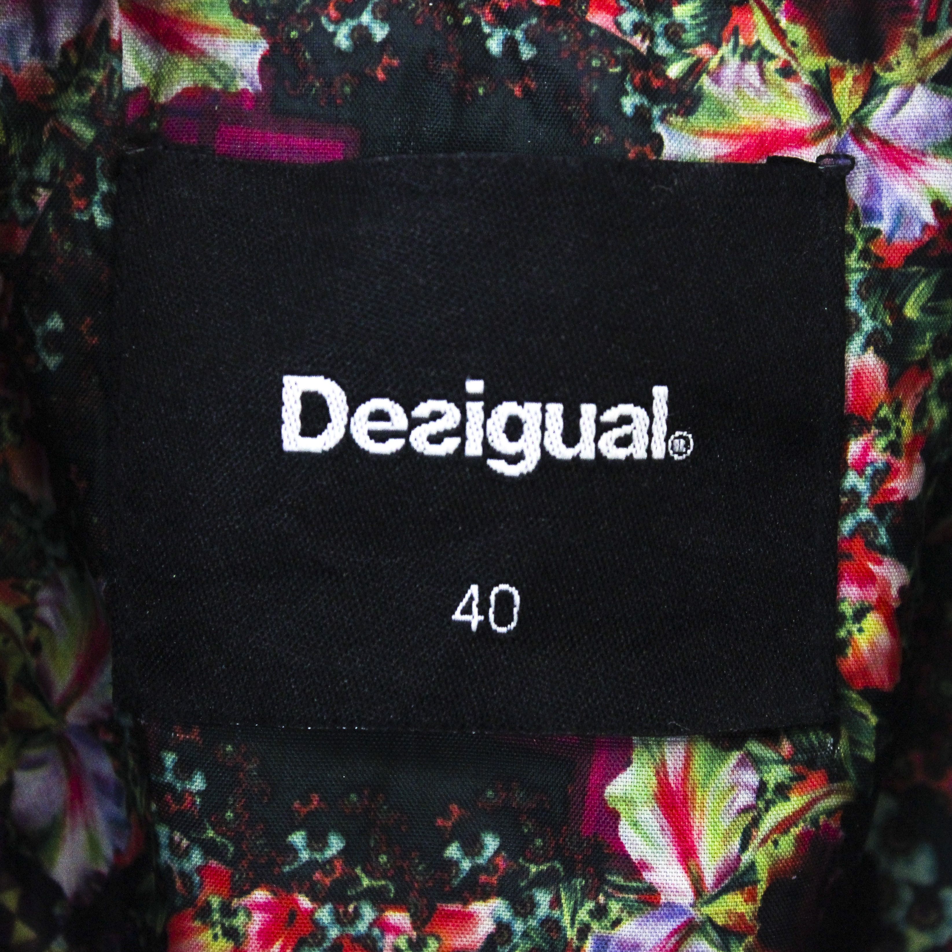 Desigual Wool US 8 Over UK 12 Coat Jacket EU 40 Funky Button Colorful Size M / US 6-8 / IT 42-44 - 6 Thumbnail