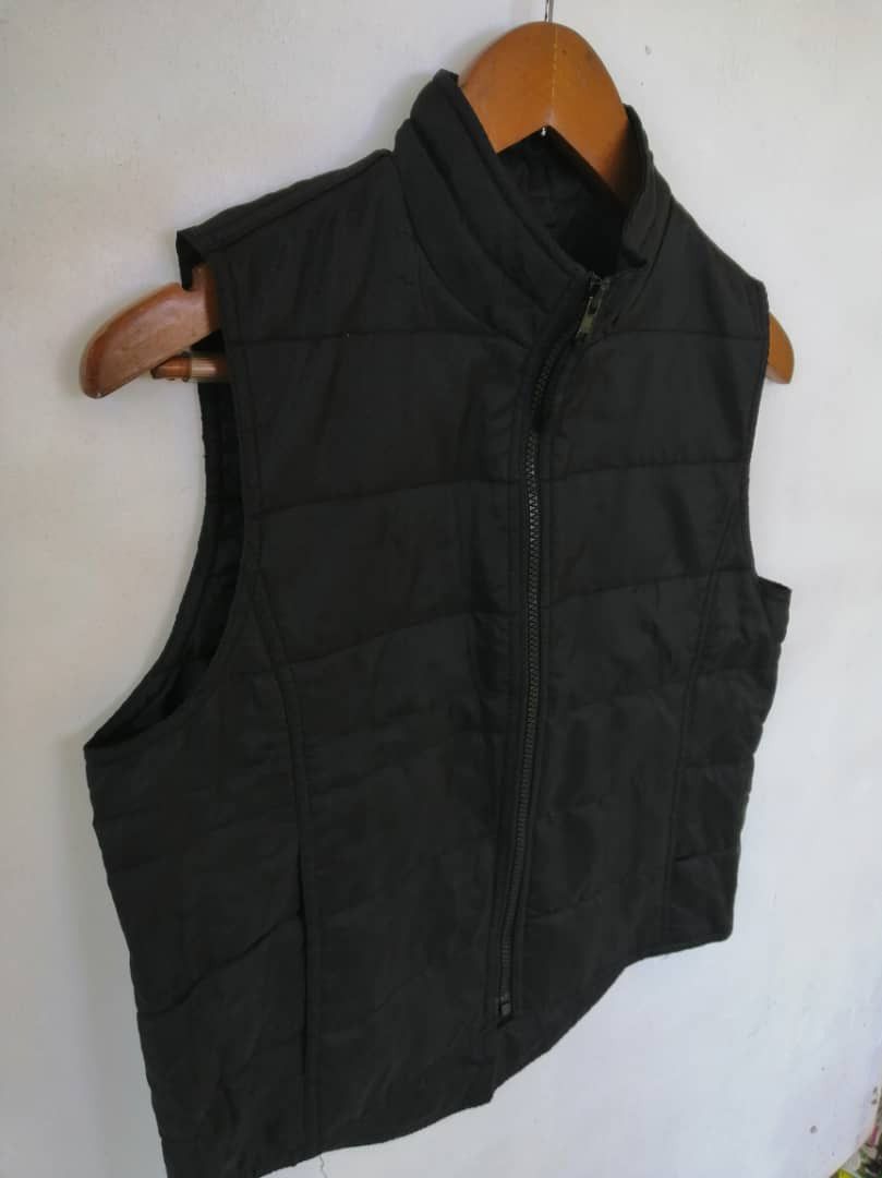 Gap NOS Gap Black Nylon Vest Size US XS / EU 42 / 0 - 6 Thumbnail