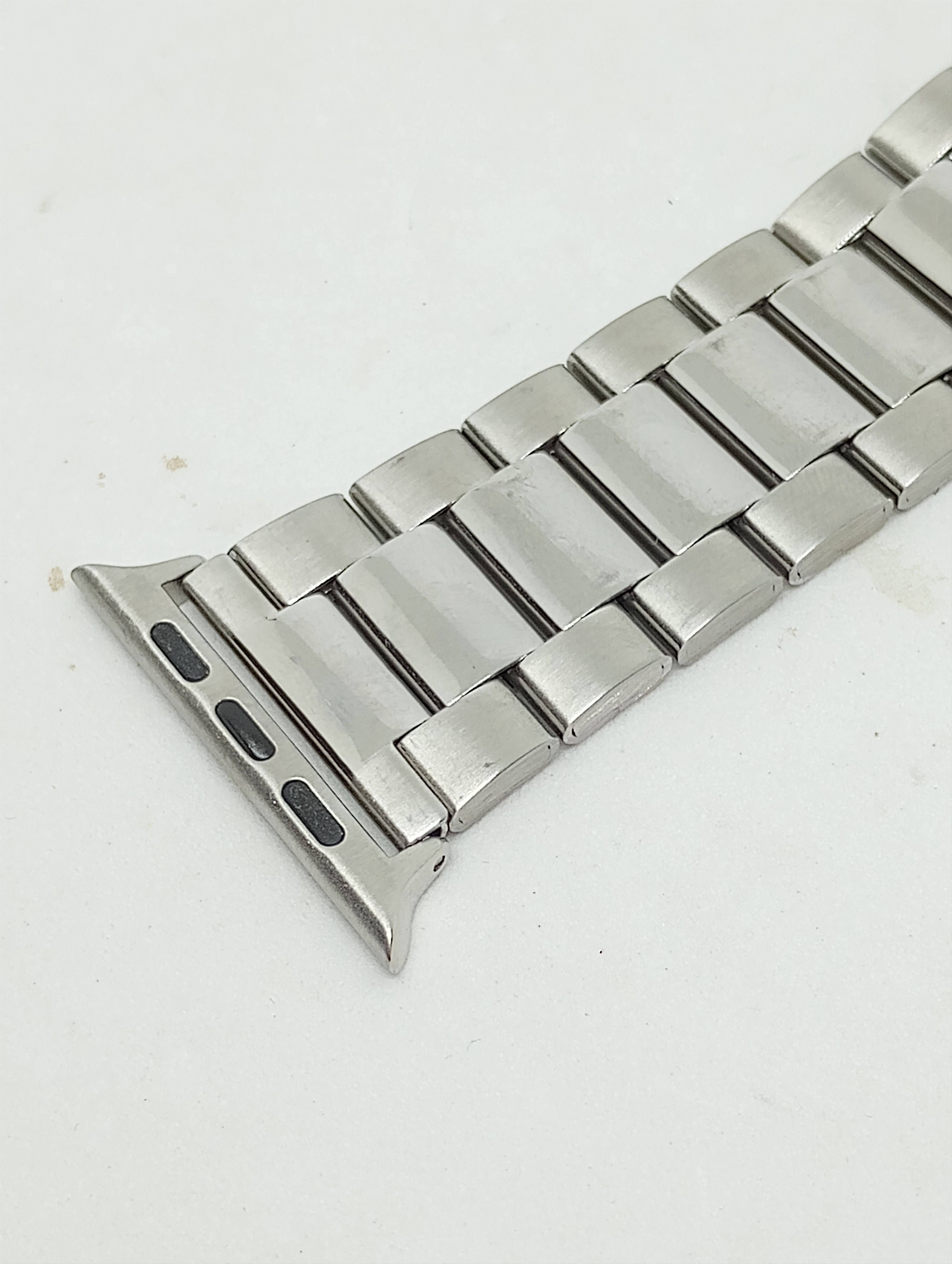 Vince Camuto Vince Camuto 24mm Watch Band Fits Apple Watch 42/44/45mm Size ONE SIZE - 6 Thumbnail