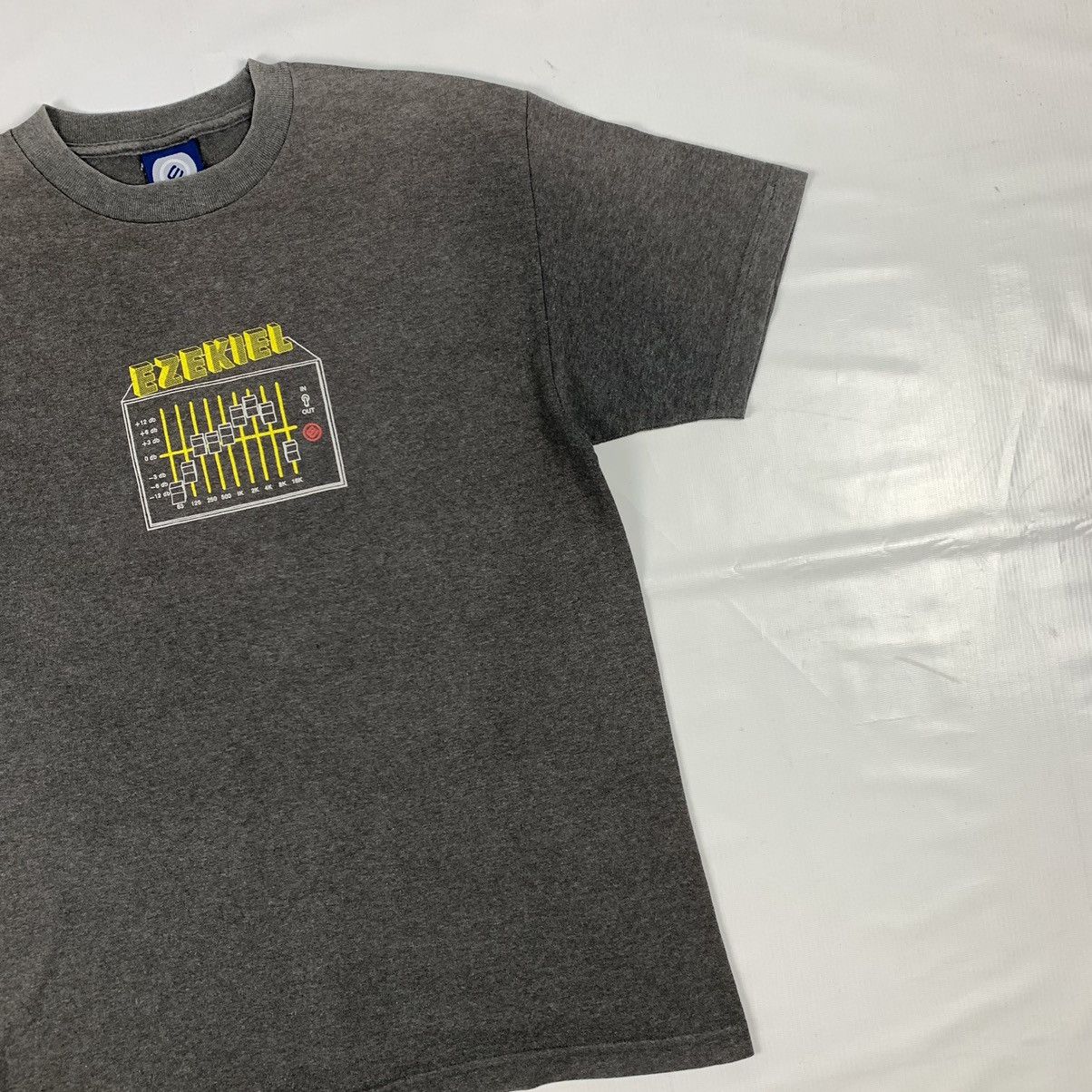 Ezekiel Vintage Ezekiel Skateboard Shirt Size US M / EU 48-50 / 2 - 3 Thumbnail