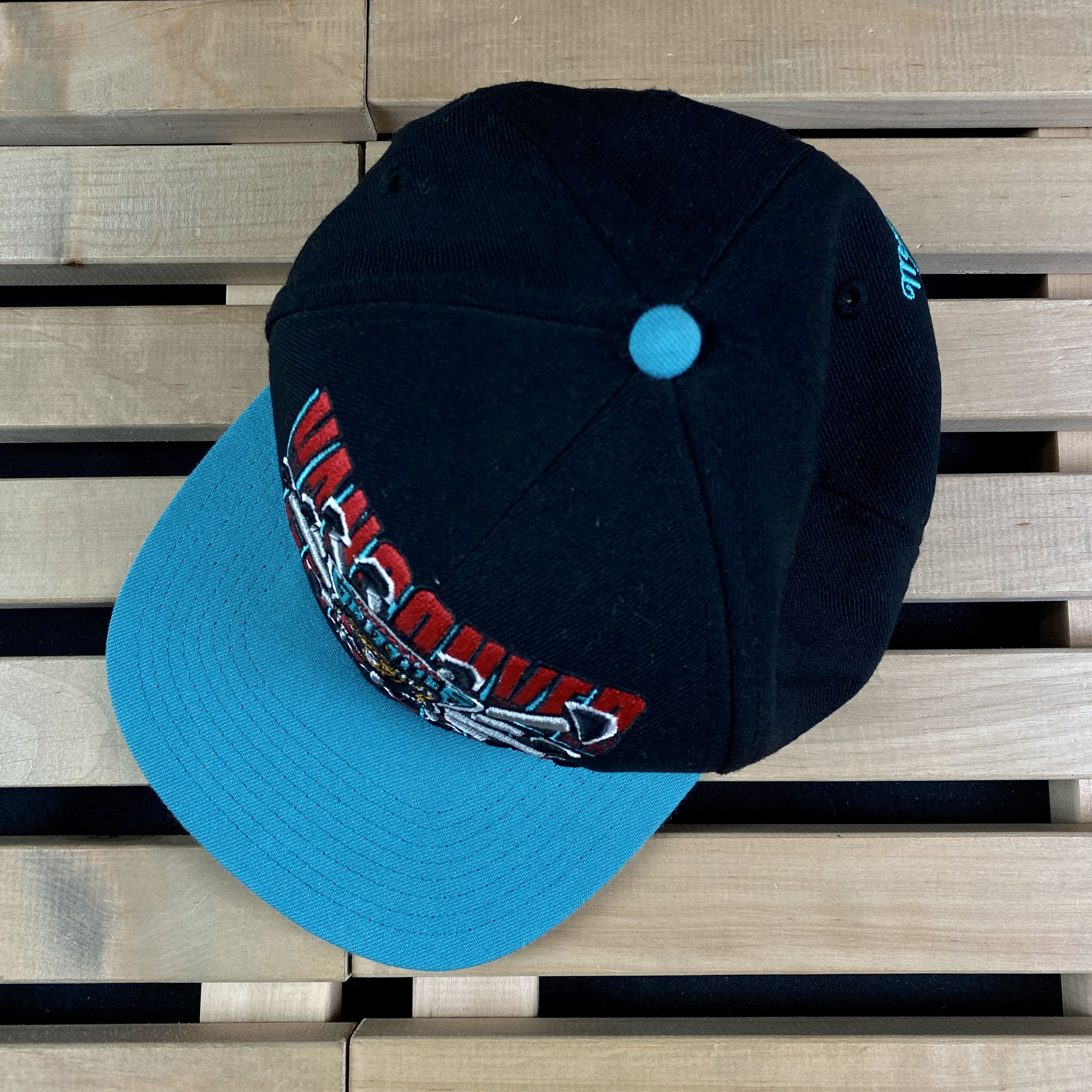 Mitchell & Ness × NBA × Vintage Mens Vintage Cap NBA Mitchell Ness One Size Size ONE SIZE - 3 Thumbnail