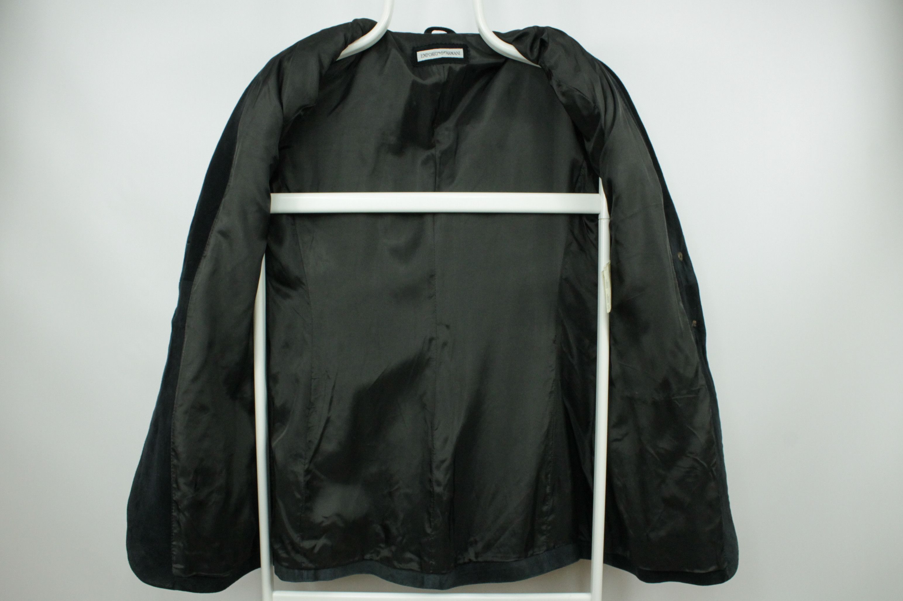 Emporio Armani × Vintage Emporio Armani Vintage Black Suede Blazer Jacket Women's Size M / US 6-8 / IT 42-44 - 9 Thumbnail