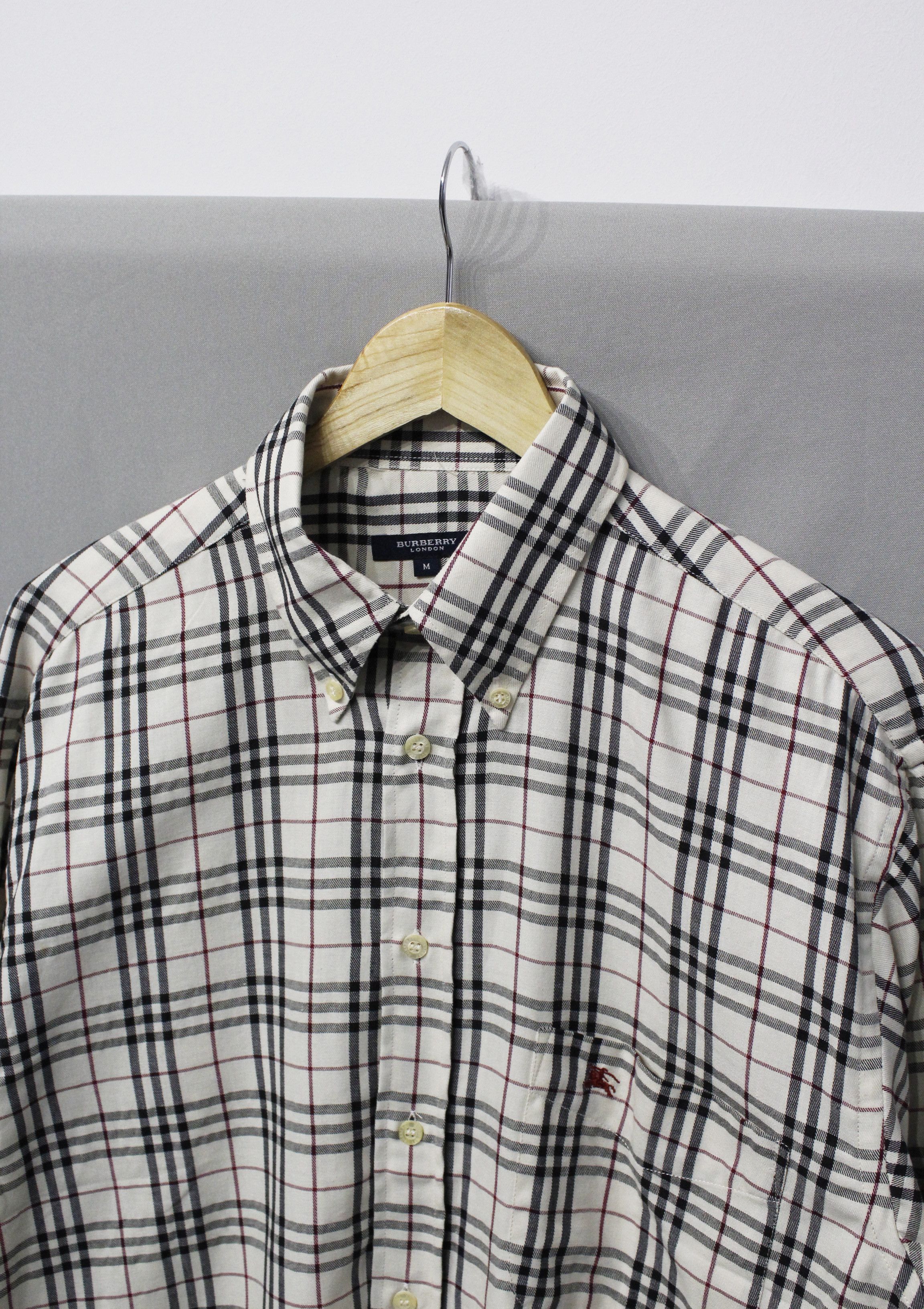 Burberry Burberry London Red Logo Nova Check Oxford Shirt Size US XL / EU 56 / 4 - 2 Thumbnail