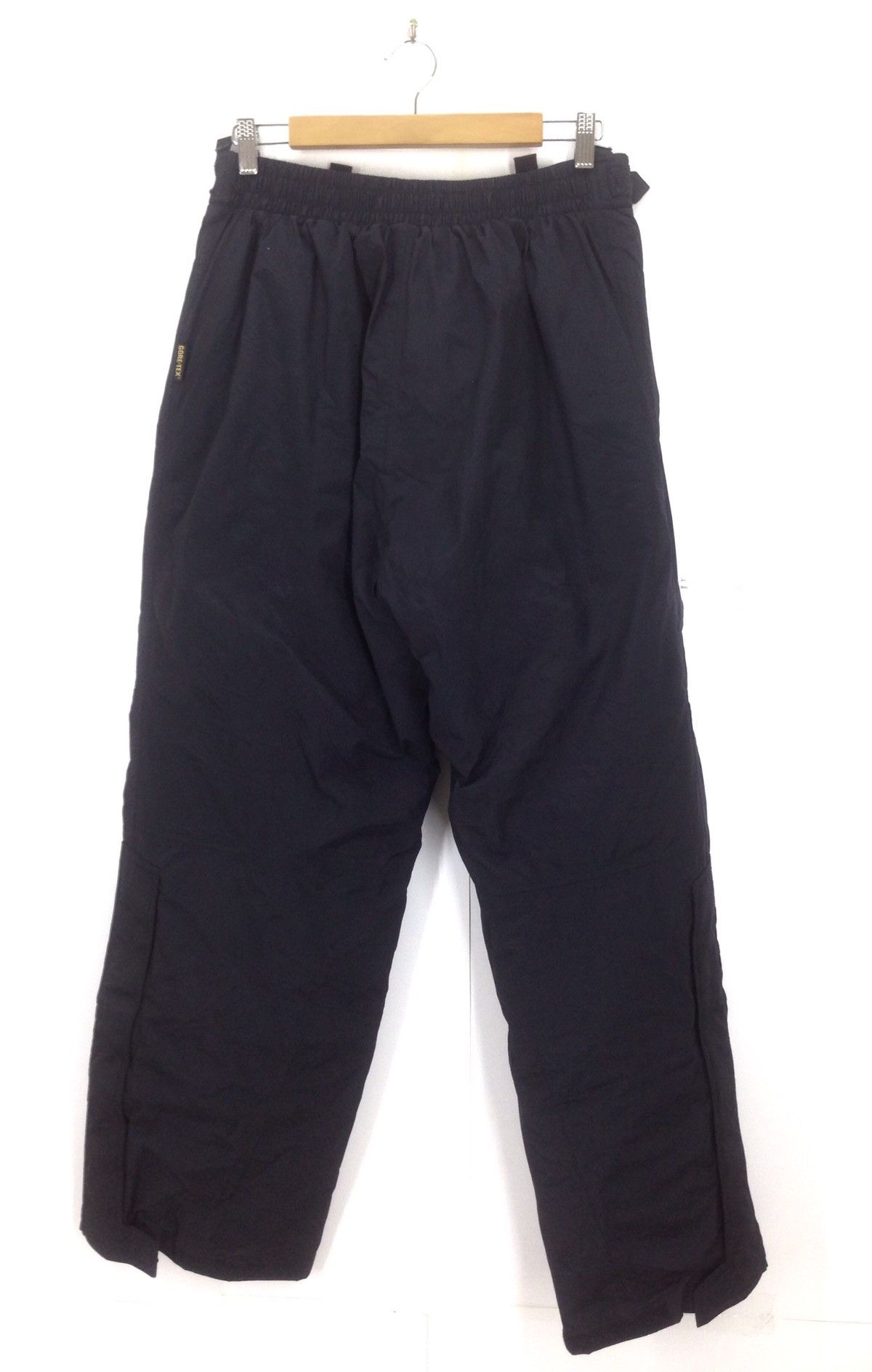 Asics × Goretex Taras Boulbar X Asics Goretex Pants Size US 36 / EU 52 - 5 Thumbnail