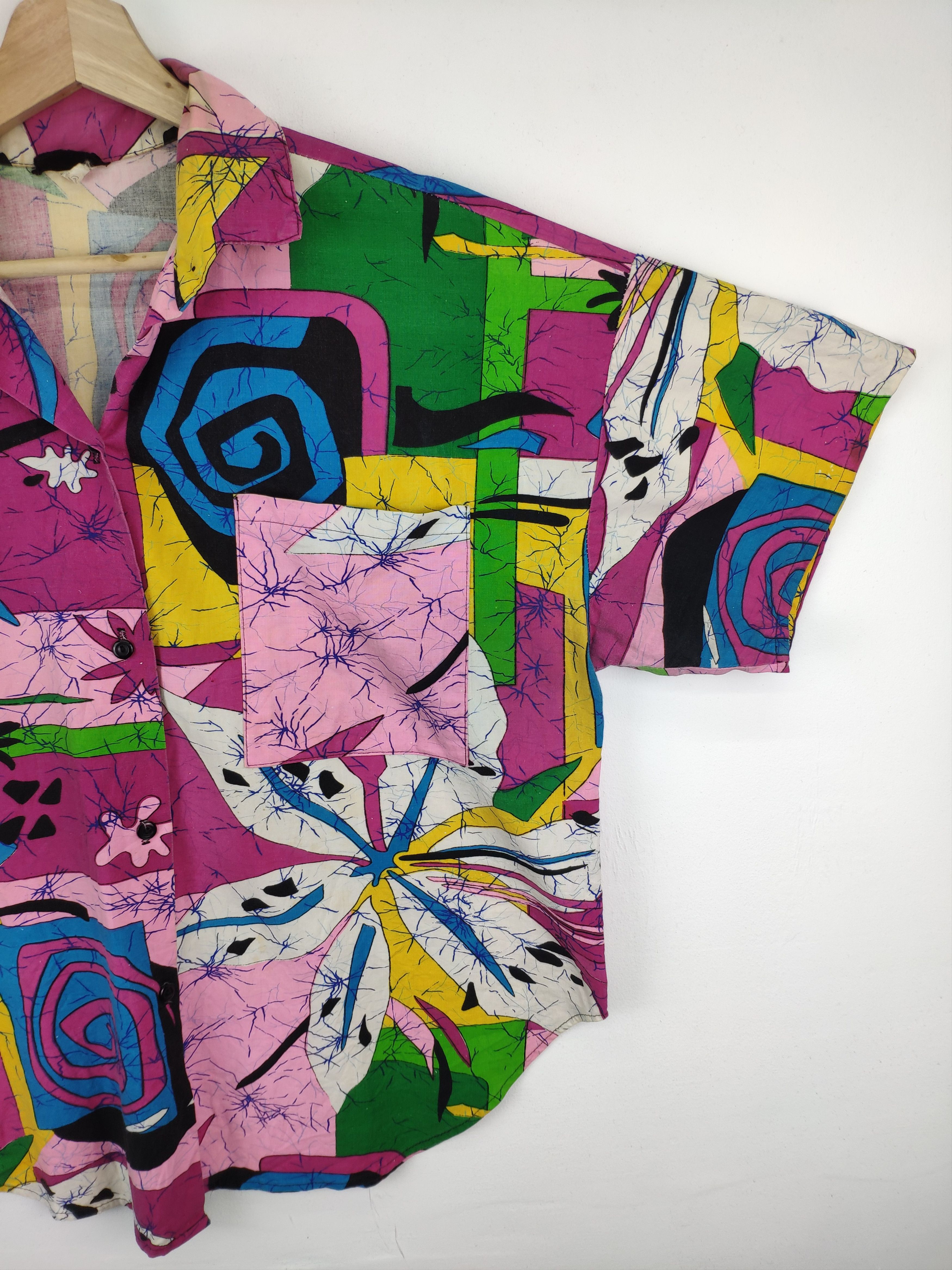 Vintage Vintage 1980s Hawaiian Shirt Abstract Printed Rare Design Size US L / EU 52-54 / 3 - 5 Thumbnail