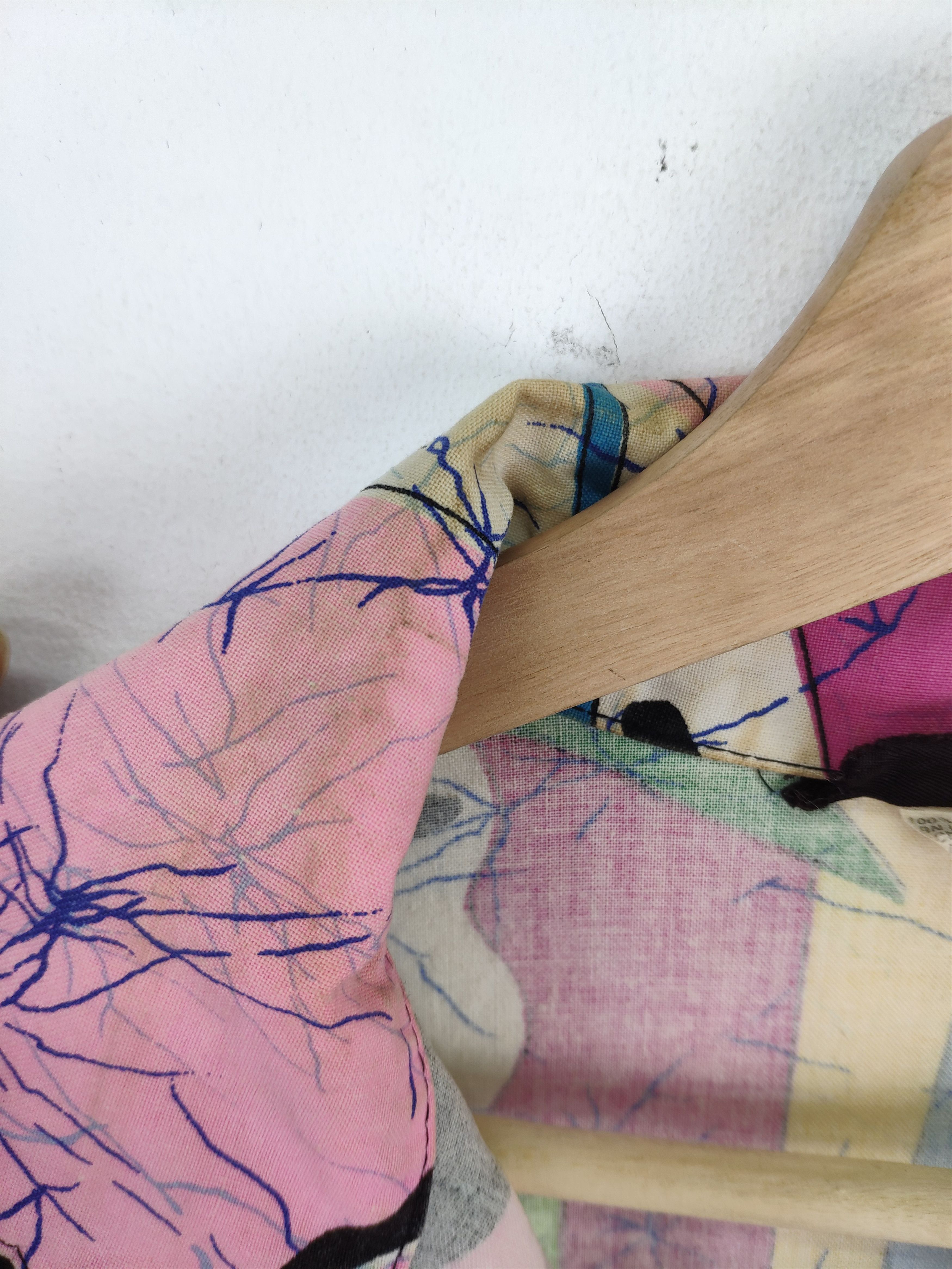 Vintage Vintage 1980s Hawaiian Shirt Abstract Printed Rare Design Size US L / EU 52-54 / 3 - 9 Thumbnail