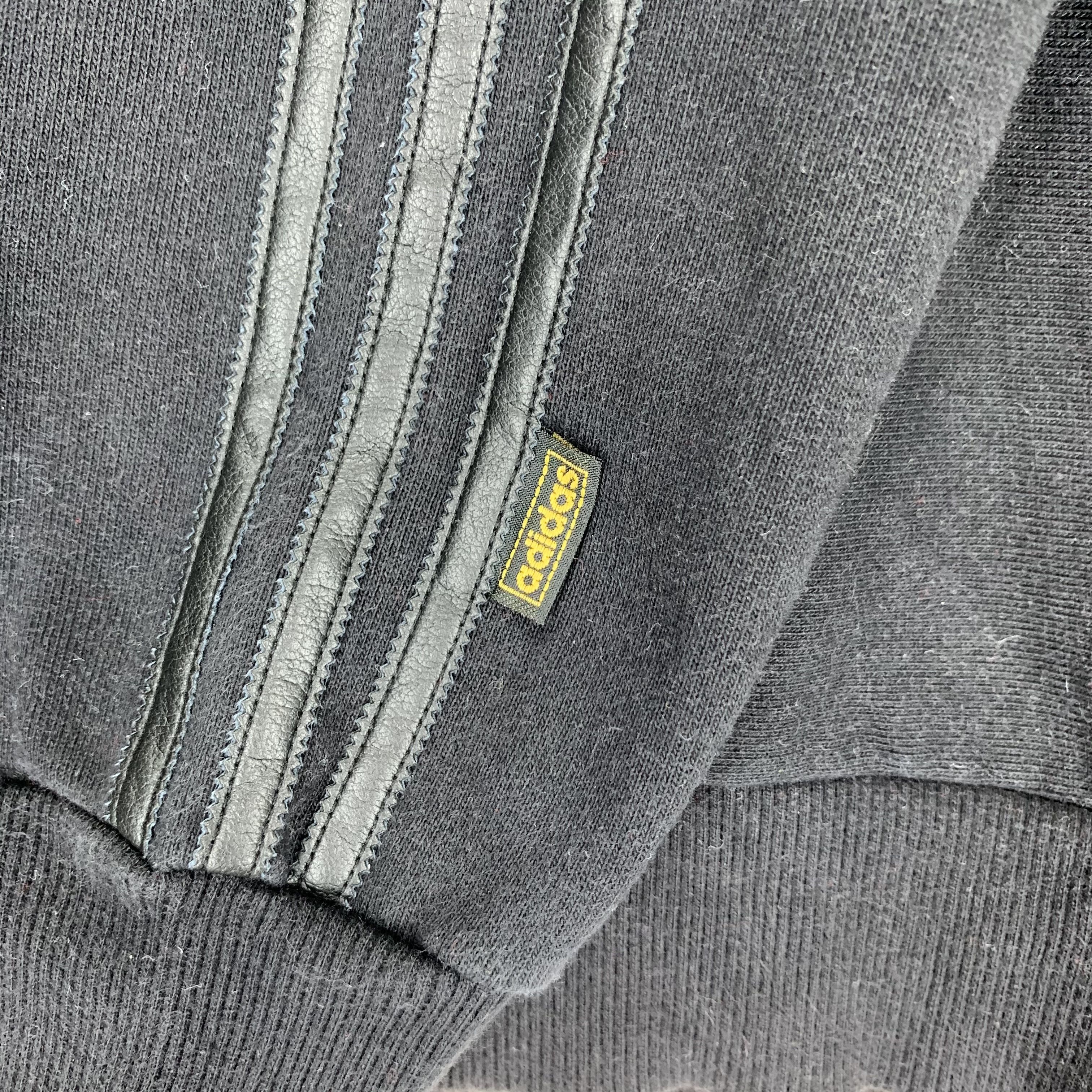 Adidas Vintage 90's Adidas Big Logo Crew Neck Sweatshirt #2950-46 Size US M / EU 48-50 / 2 - 7 Thumbnail