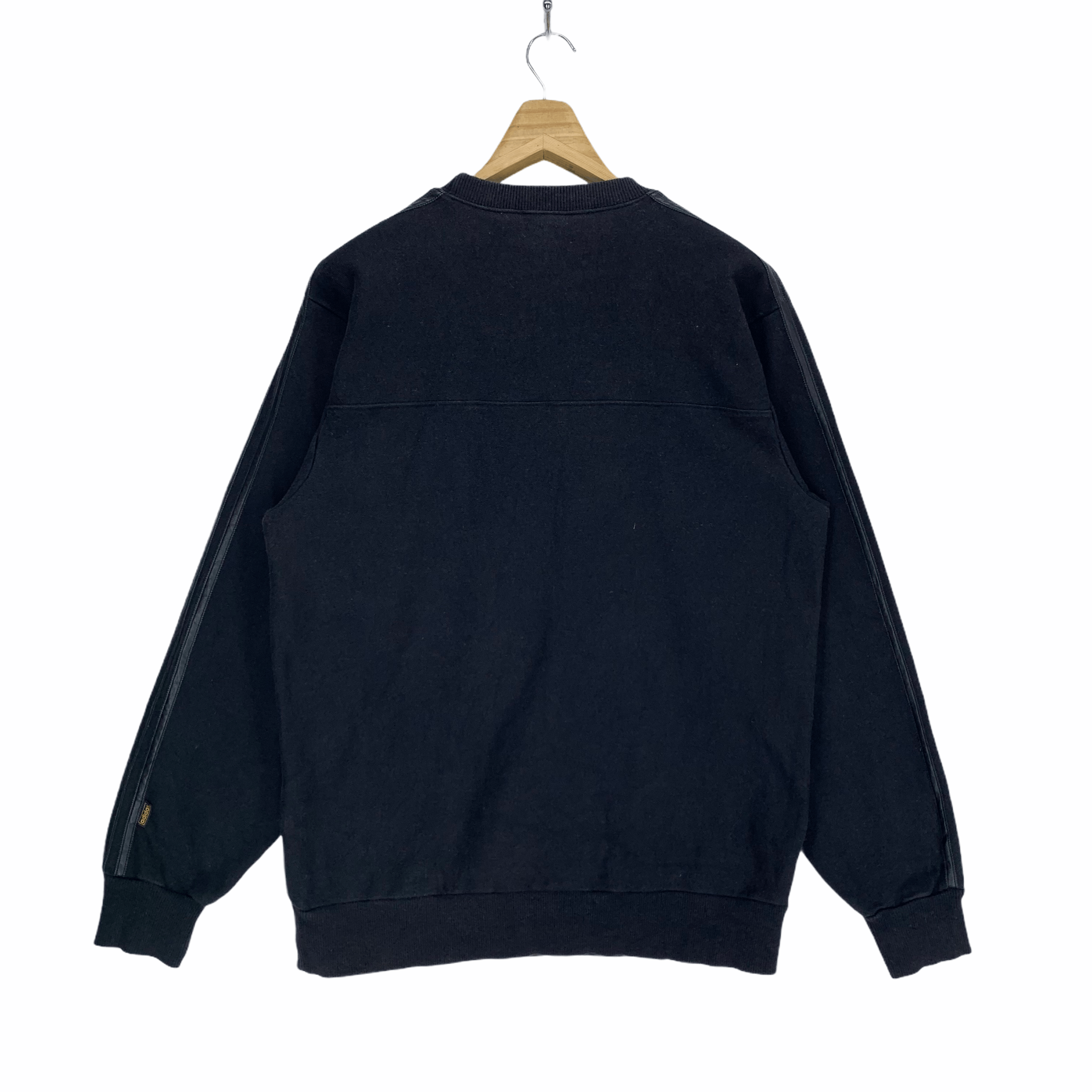 Adidas Vintage 90's Adidas Big Logo Crew Neck Sweatshirt #2950-46 Size US M / EU 48-50 / 2 - 11 Thumbnail