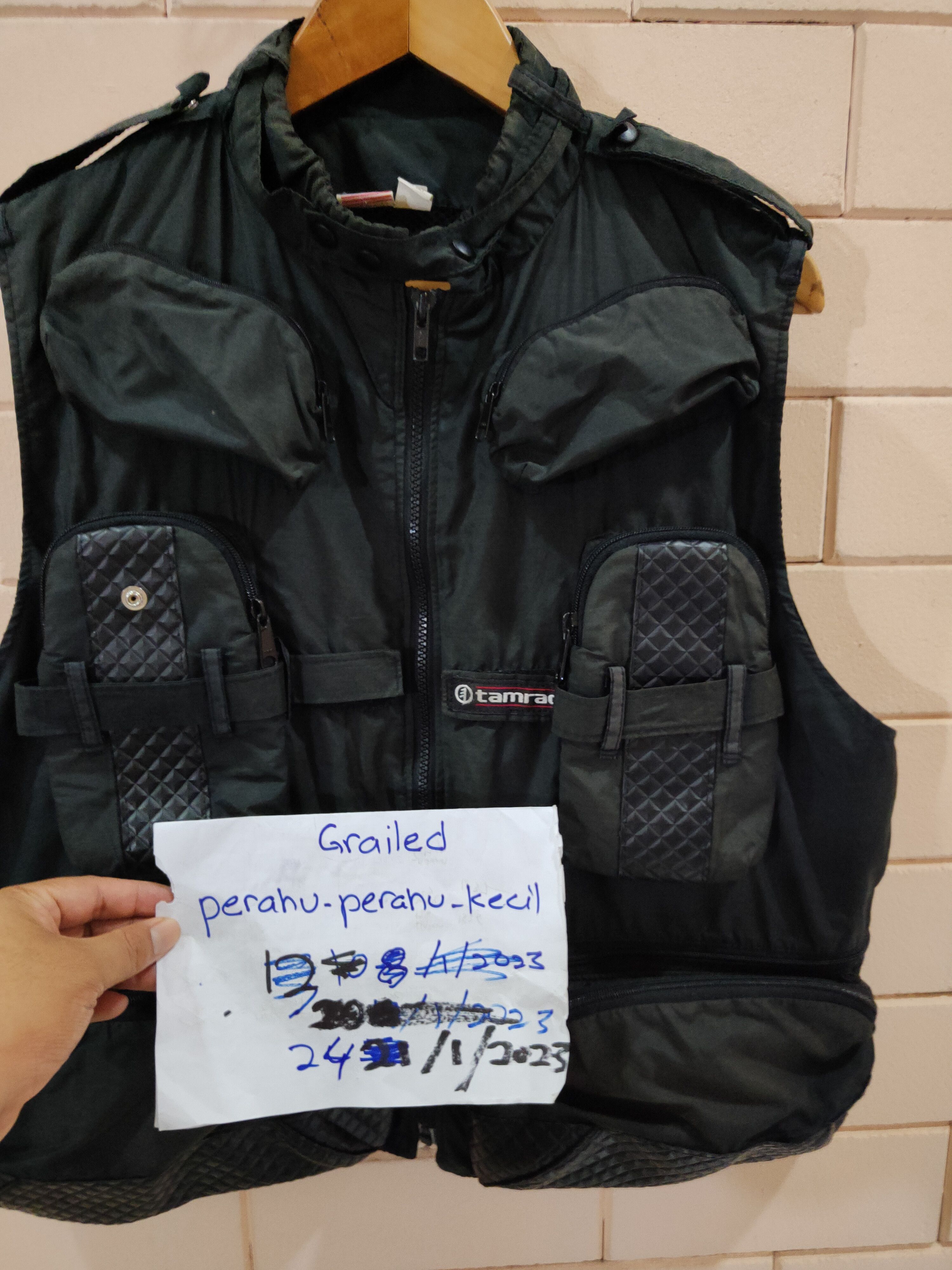 Other Tamrac Tactical Gear Vest with Multi Pocket Size US L / EU 52-54 / 3 - 9 Thumbnail