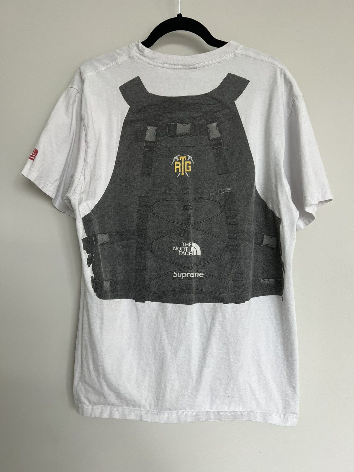 Supreme SUPREME x THE NORTH FACE VEST TEE | Grailed