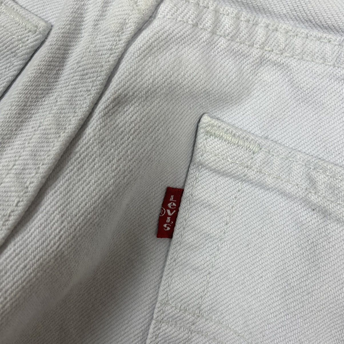Levi's Vintage White Levi’s 501 Made in Hungary Jeans Size US 33 - 14 Thumbnail