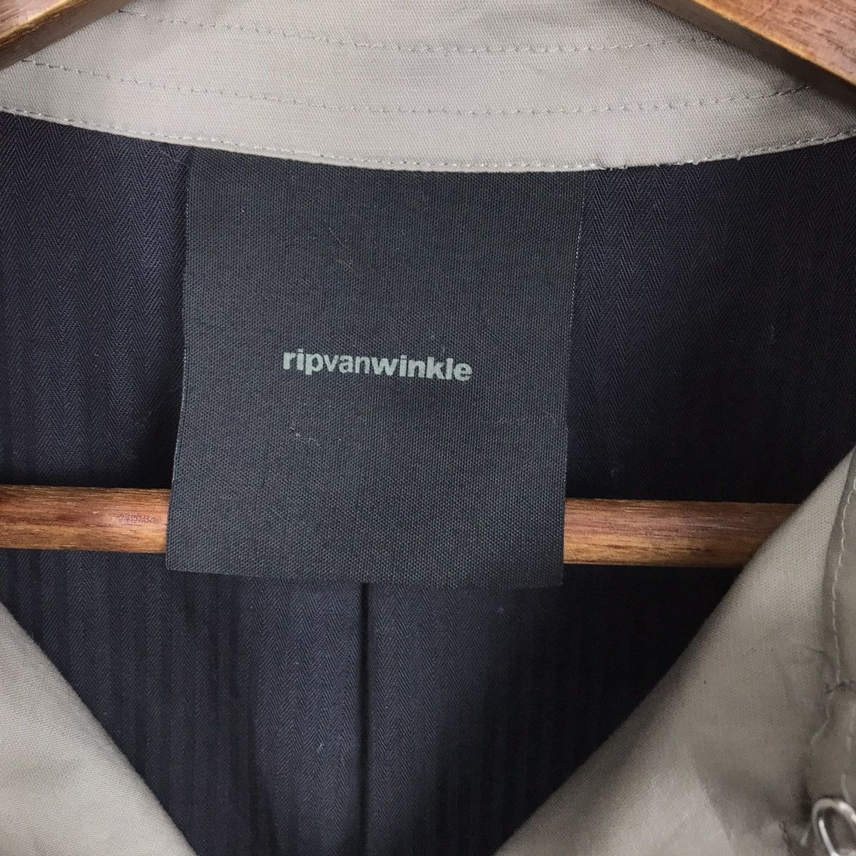RIPVANWINKLE Rip Van Winkle Japan Trench Coat Size US S / EU 44-46 / 1 - 7 Thumbnail