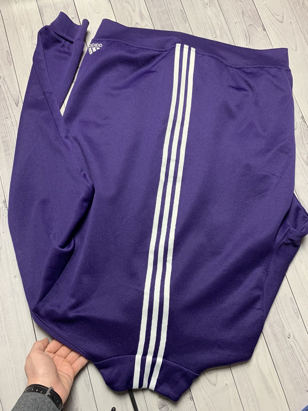 Vintage Vintage Real Madrid adidas soccer track jacket rare purple Size US L / EU 52-54 / 3 - 7 Thumbnail