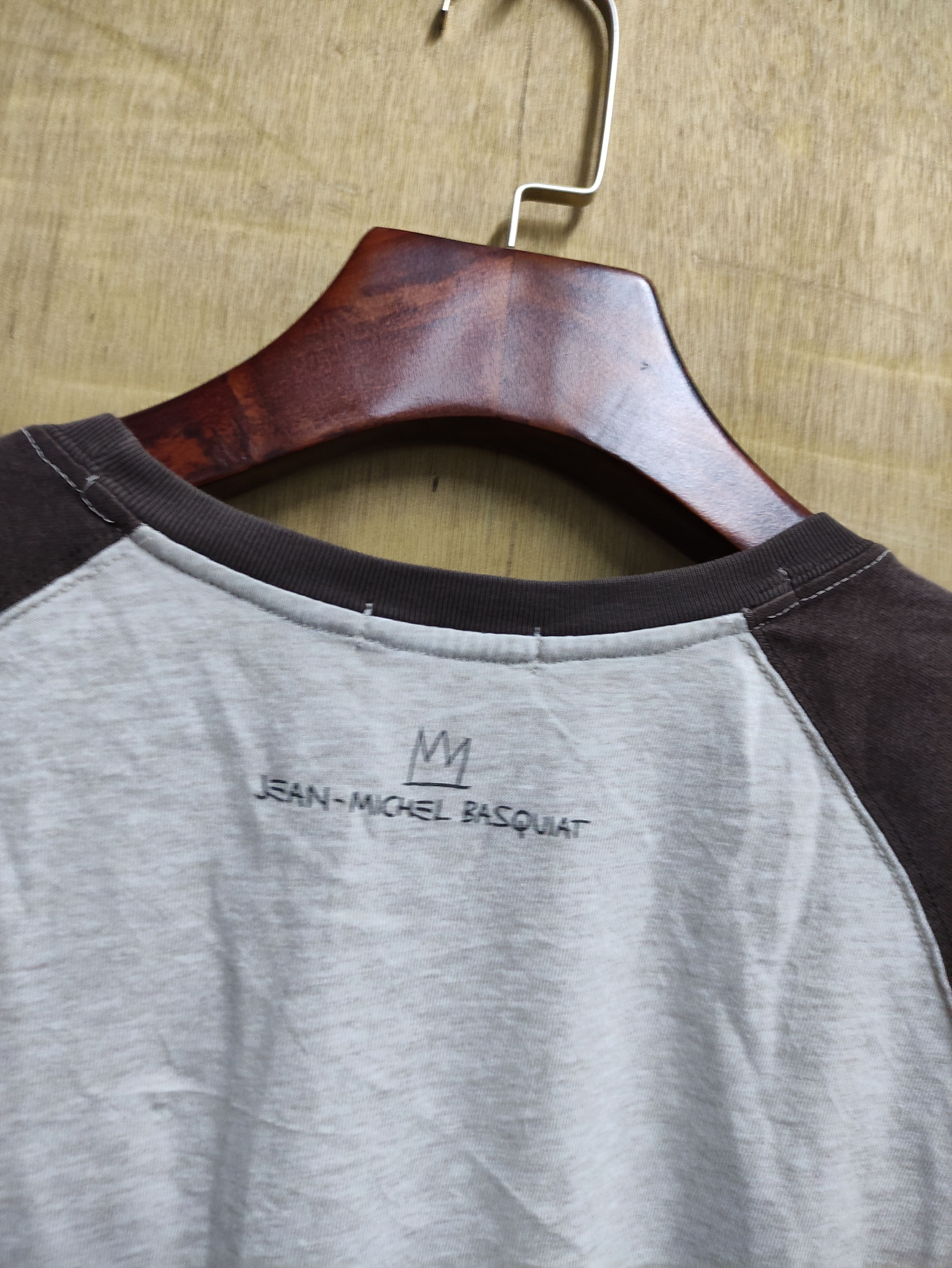 Jean-Michel Basquiat JEAN MICHEL BASQUIAT X UNIQLO QUARTER SLEEVE SHIRT Size US M / EU 48-50 / 2 - 3 Thumbnail
