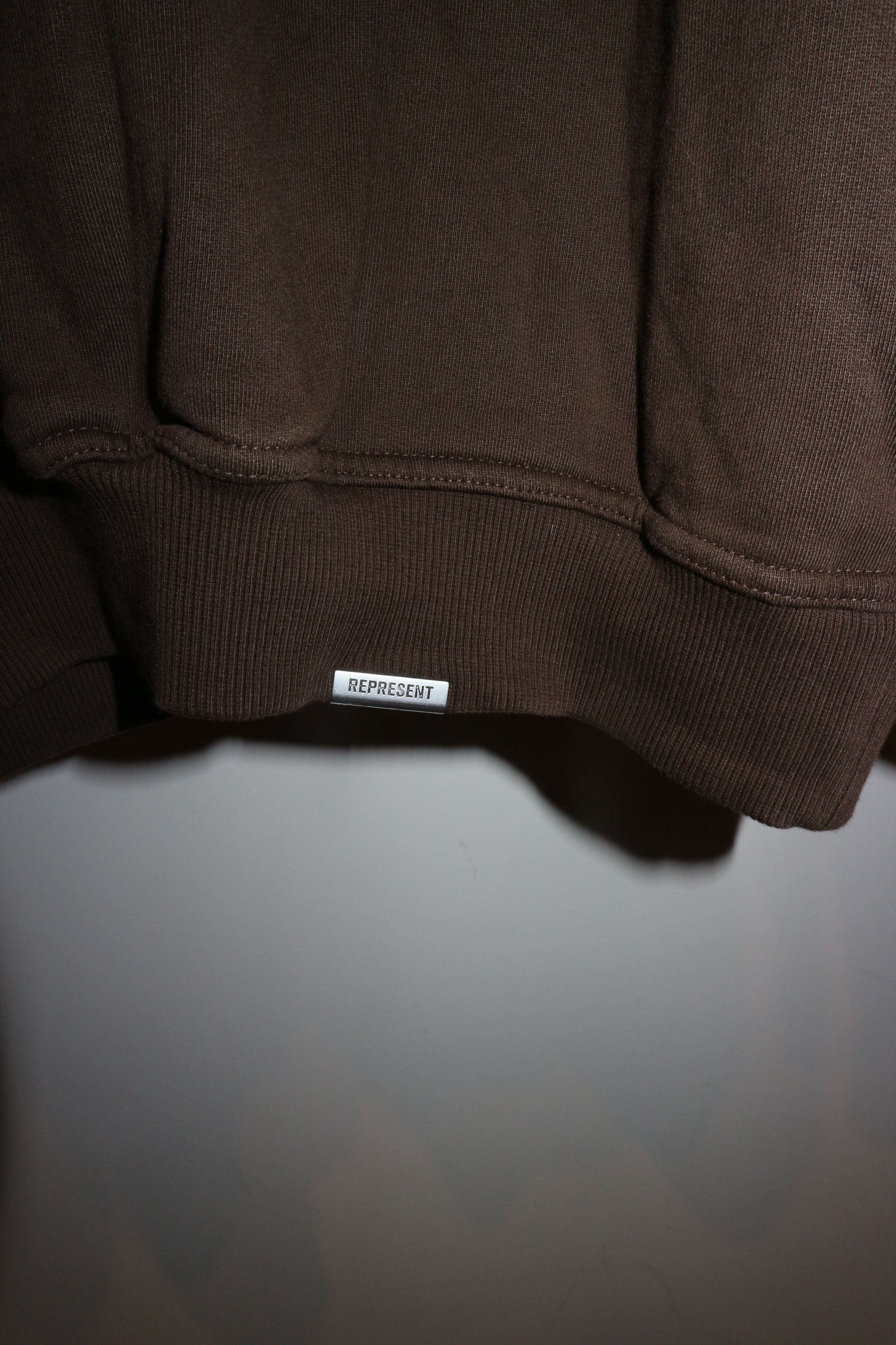 Represent Clo. REPRESENT OWNERS CLUB CREW SWEAT Size US L / EU 52-54 / 3 - 5 Thumbnail