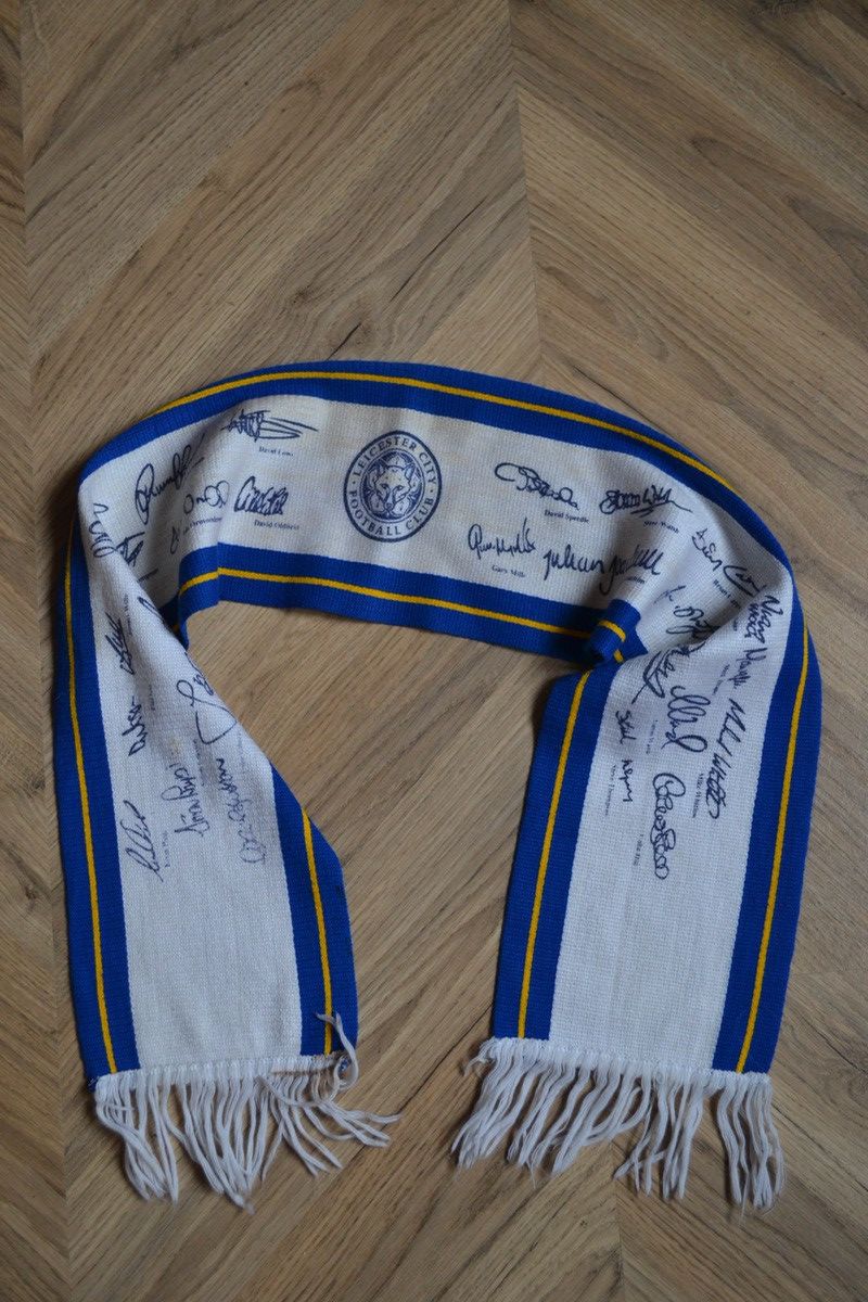 Vintage Vintage 90s Leicester City Football Scarf Retro Size ONE SIZE - 1 Thumbnail