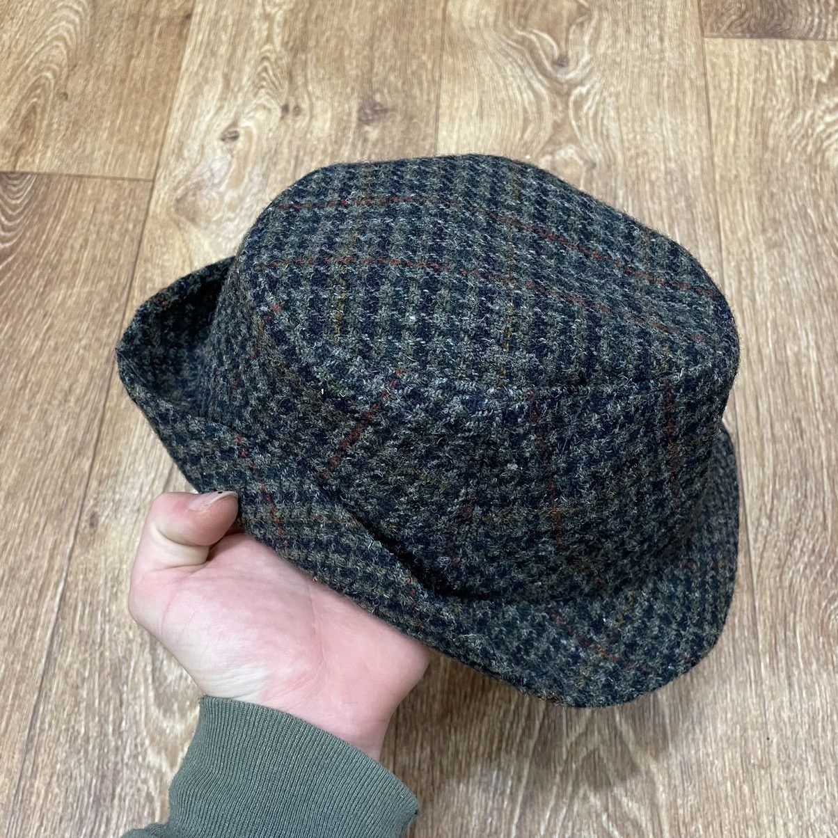 Vintage Vintage Y2K Harris Tweed Houndstooth Bucket Hat Gorpcore OS Size ONE SIZE - 2 Thumbnail