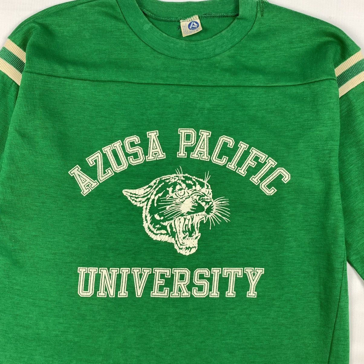 Vintage Vintage 80s Azusa Pacific University Shirt Size US S / EU 44-46 / 1 - 4 Thumbnail