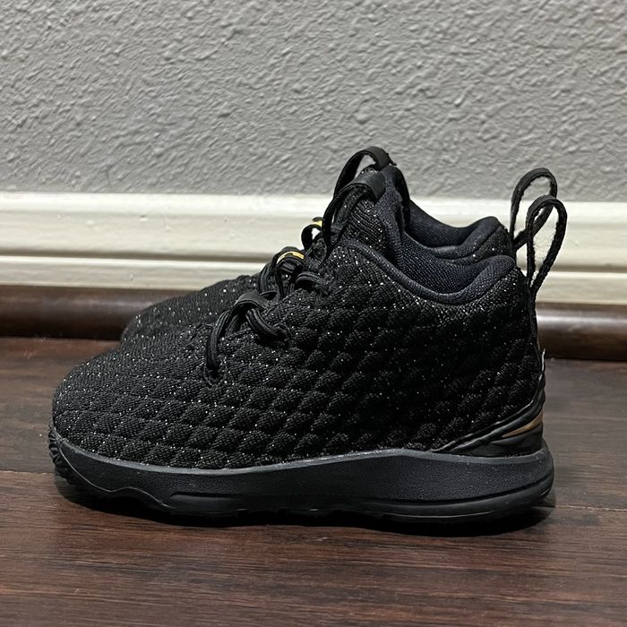 Toddler cheap lebron 15