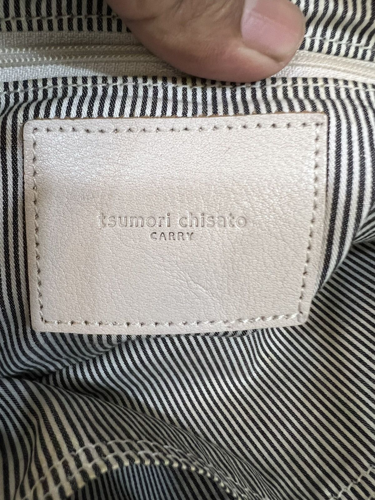 Issey Miyake Tsumori Chisato Leather Sling Bag Size ONE SIZE - 14 Thumbnail