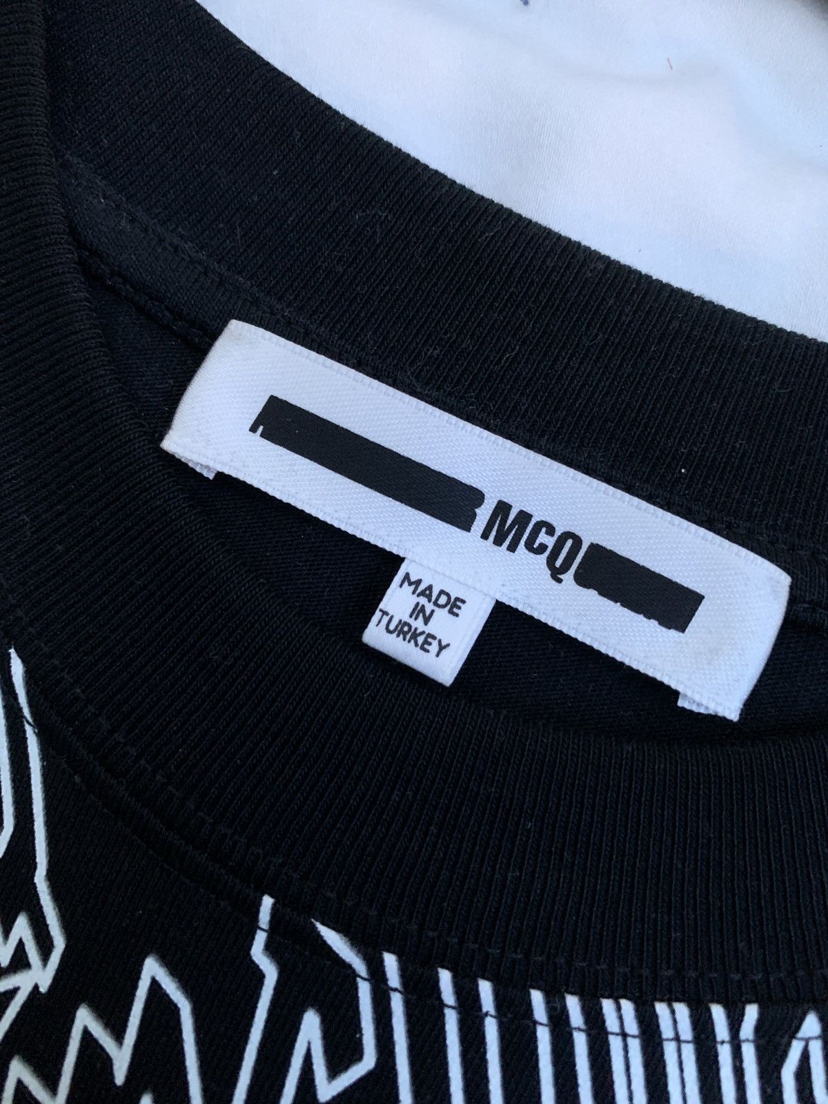 MCQ McQ Black and White all over tee Size US S / EU 44-46 / 1 - 4 Thumbnail