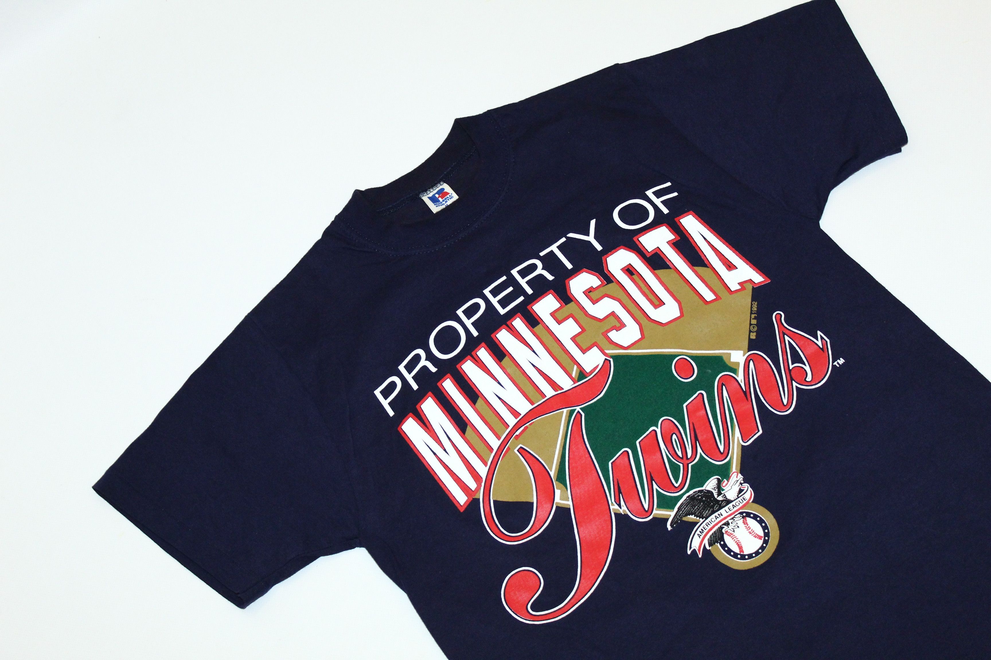 MLB 🔥1992 Property of Minnesota Twins Graphic T-Shirt Size US M / EU 48-50 / 2 - 2 Thumbnail