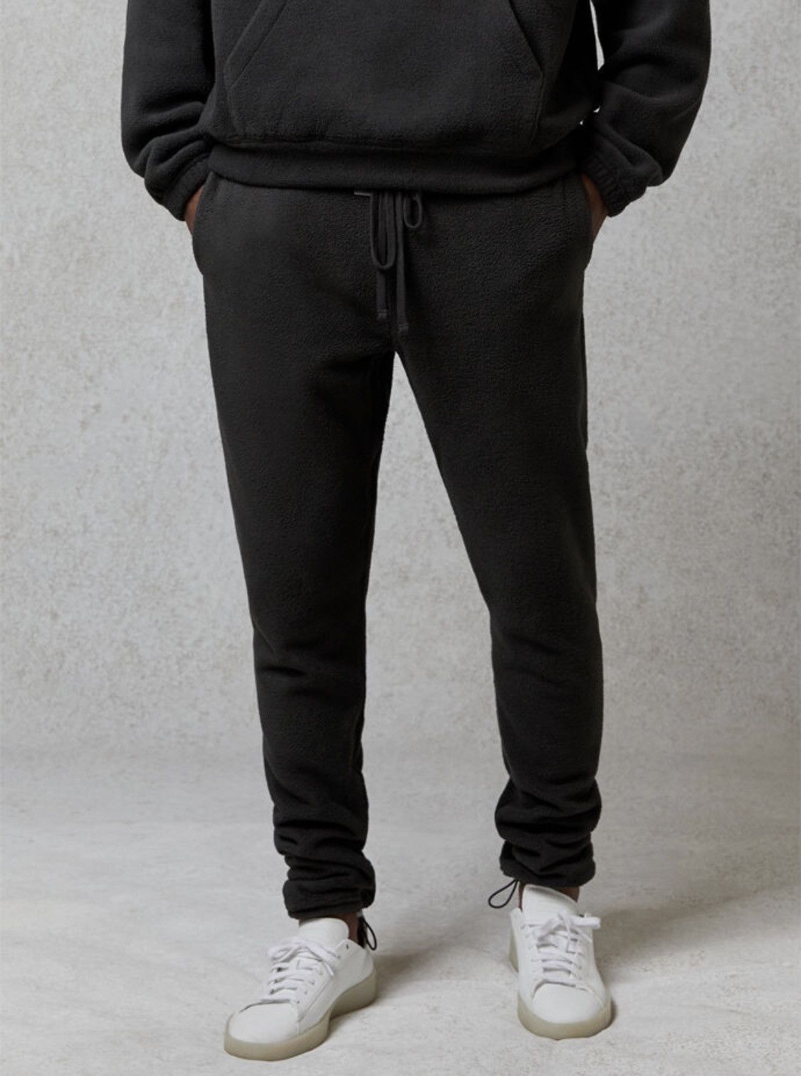 Fear of God Essentials Black Polar fleece sweatpants black BNWT Size US 32 / EU 48 - 4 Thumbnail