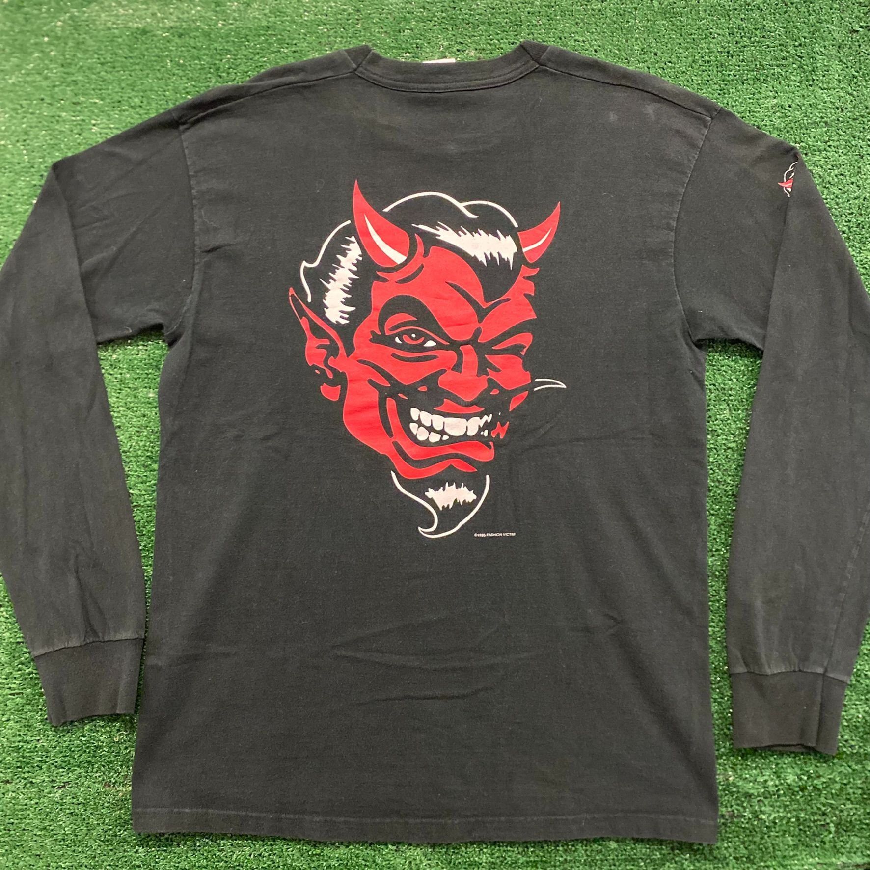 Fashion Victim Fashion Victim Devil Vintage 90s Punk T-Shirt Size US L / EU 52-54 / 3 - 4 Thumbnail