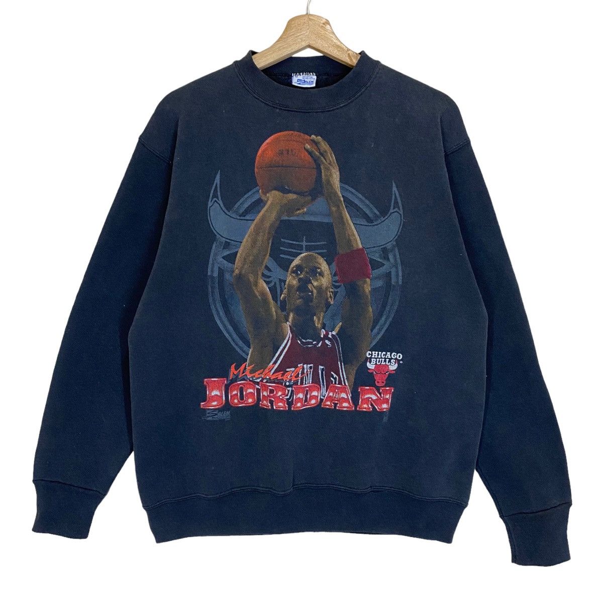 NBA Vintage 90s Micheal Jordan Crewneck Sweatshirt Size M Size US M / EU 48-50 / 2 - 2 Thumbnail