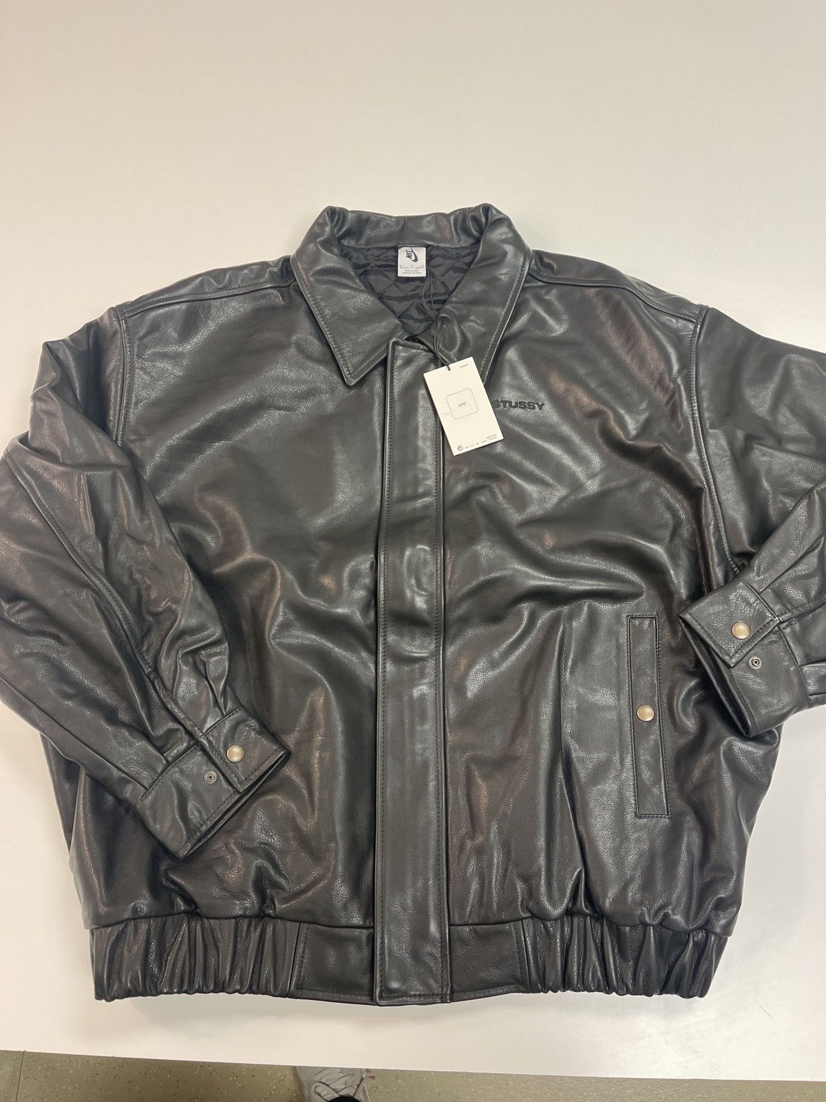 Nike best sale jacket leather