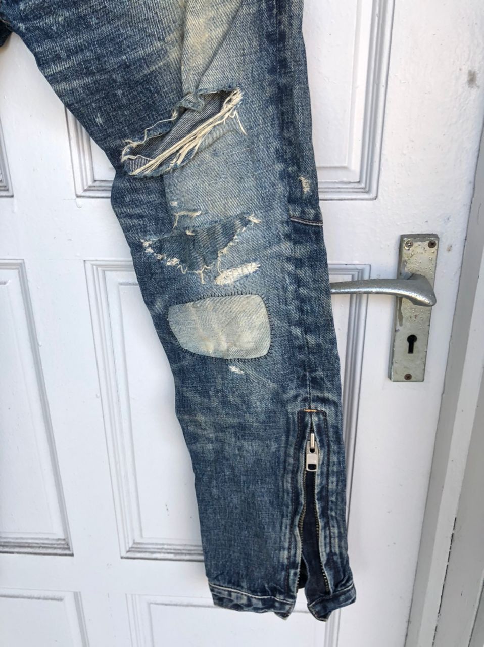 Hysteric Glamour × Japanese Brand RNA INC distressed denim /boro/ Sashiko very rare zip on leg Size US 31 - 3 Thumbnail