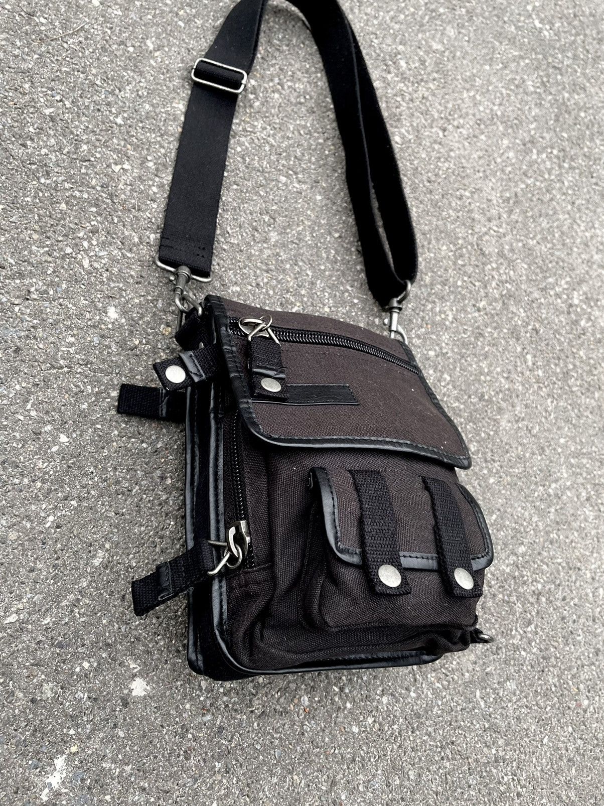 Japanese Brand Vintage Multi-Pocket Mini Stylish Japanese Shoulder Bag Y2K Size ONE SIZE - 6 Thumbnail