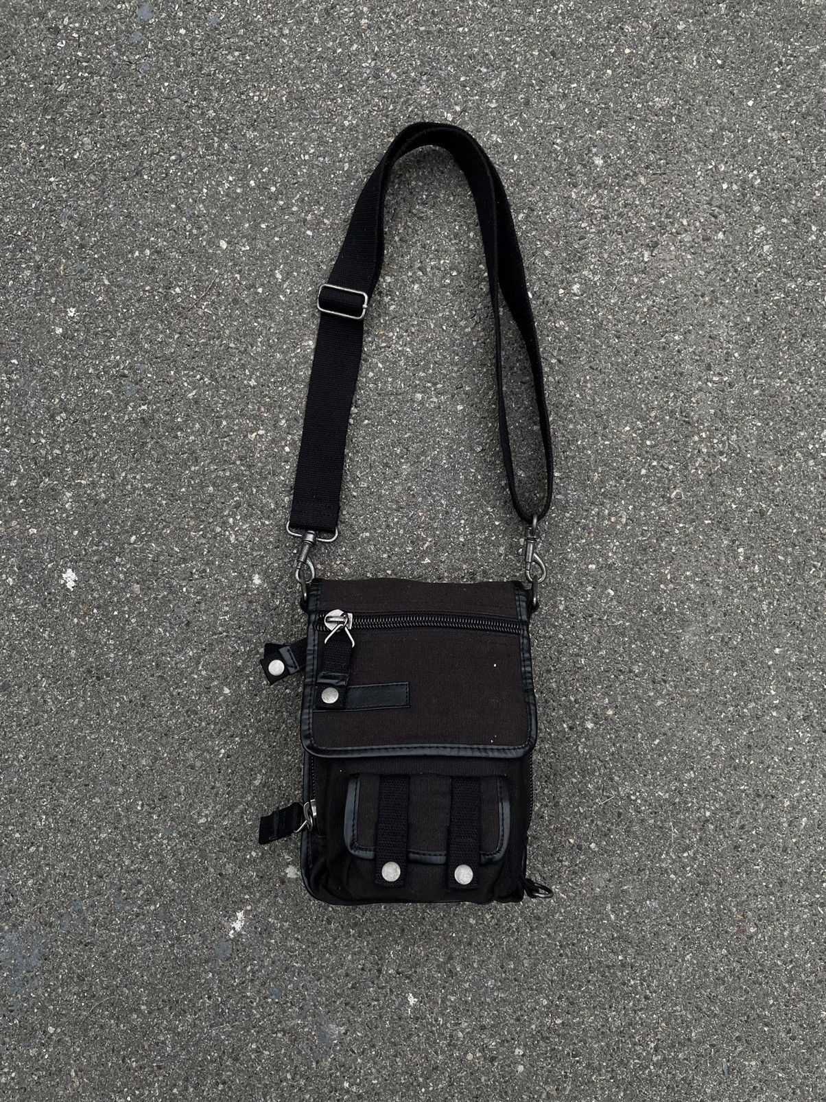 Japanese Brand Vintage Multi-Pocket Mini Stylish Japanese Shoulder Bag Y2K Size ONE SIZE - 5 Thumbnail
