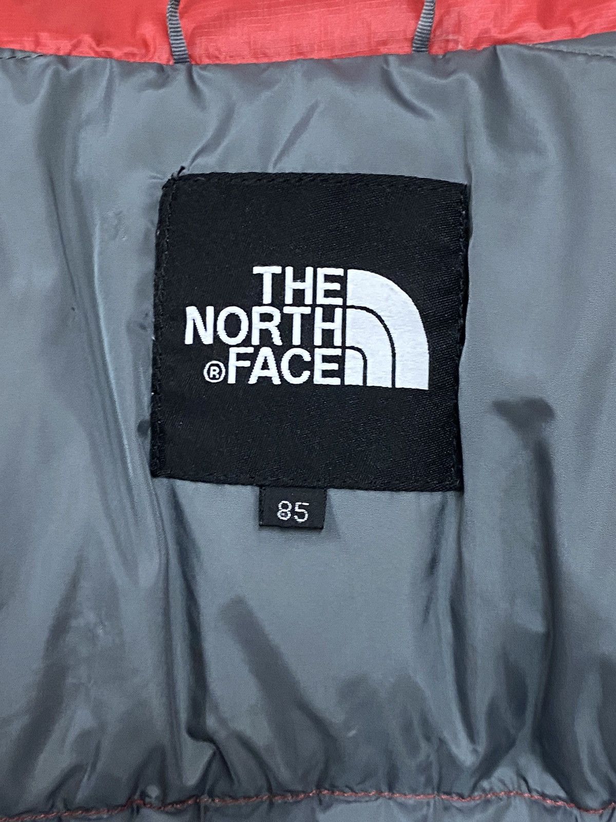 The North Face The North Face Nuptse 700 Puffer Jacket Size US M / EU 48-50 / 2 - 9 Thumbnail