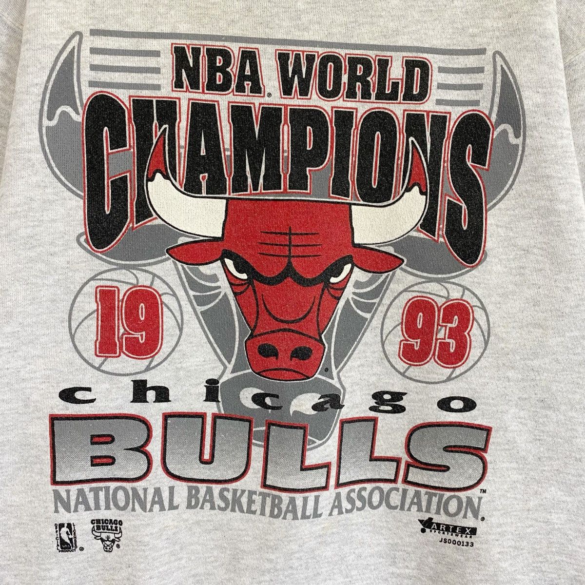 NBA Vintage 90s NBA Chicago Bulls Crewneck Sweatshirt Size M Size US M / EU 48-50 / 2 - 5 Thumbnail
