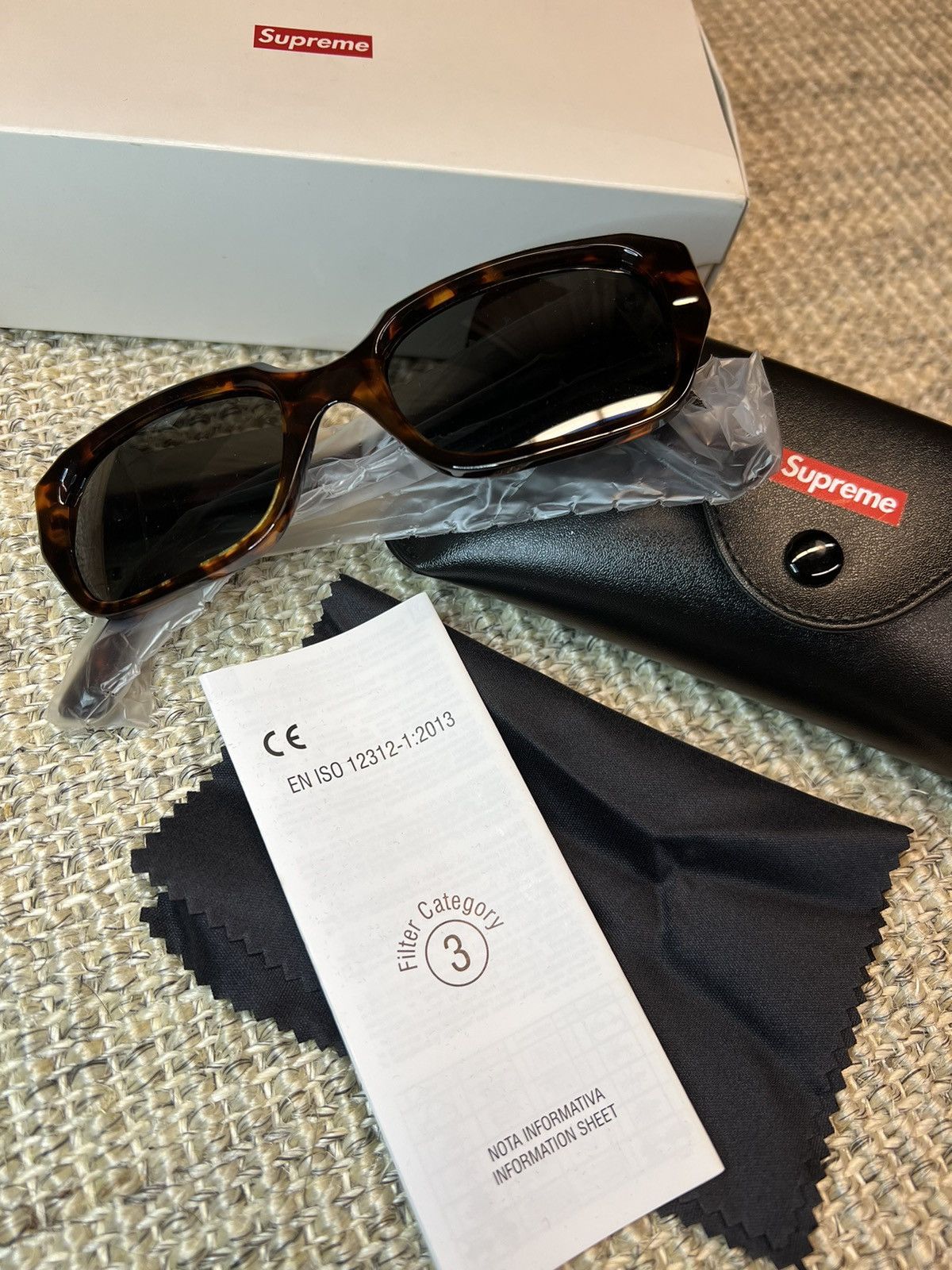 Supreme 2025 booker sunglasses