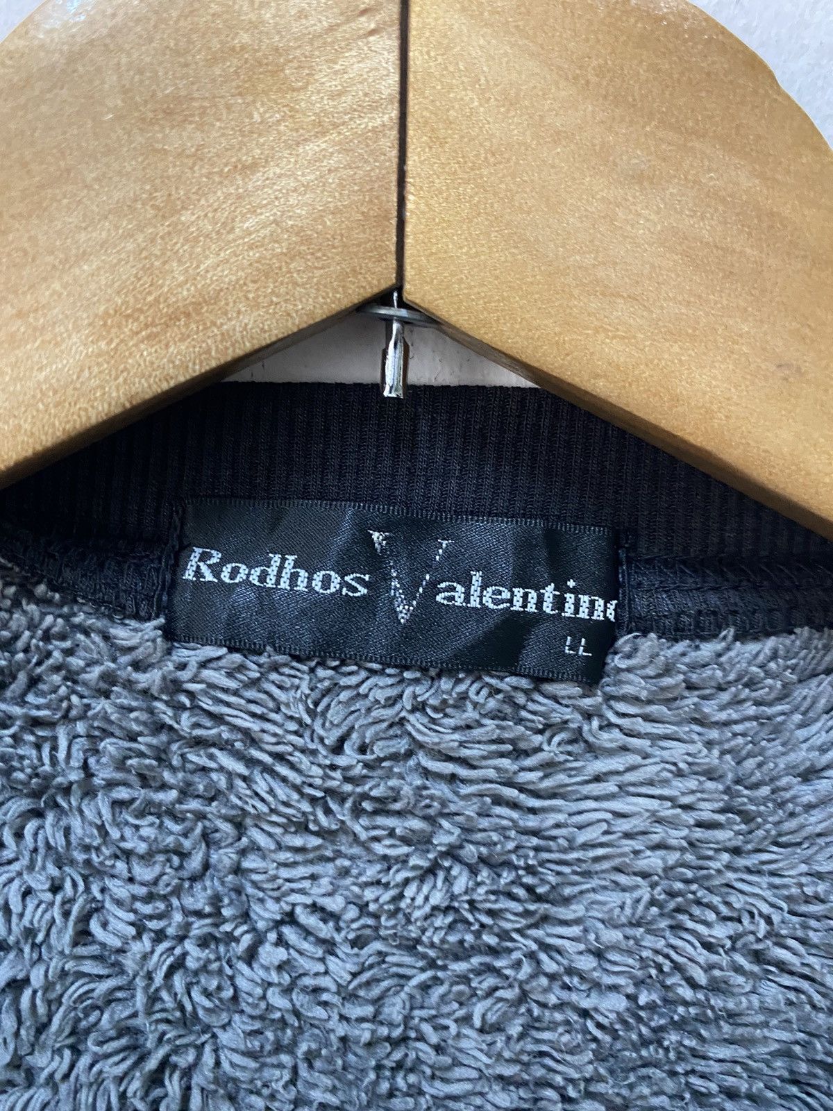 Japanese Brand Vintage Rodhos Valentino Sweatshirt Distressed painted shirt Size US XL / EU 56 / 4 - 3 Thumbnail